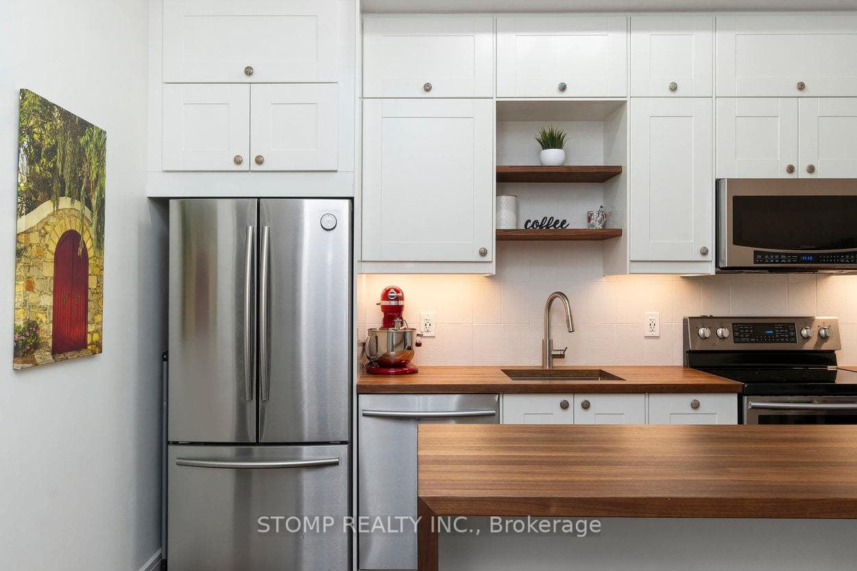 112 George Street Unit S414 photo 6