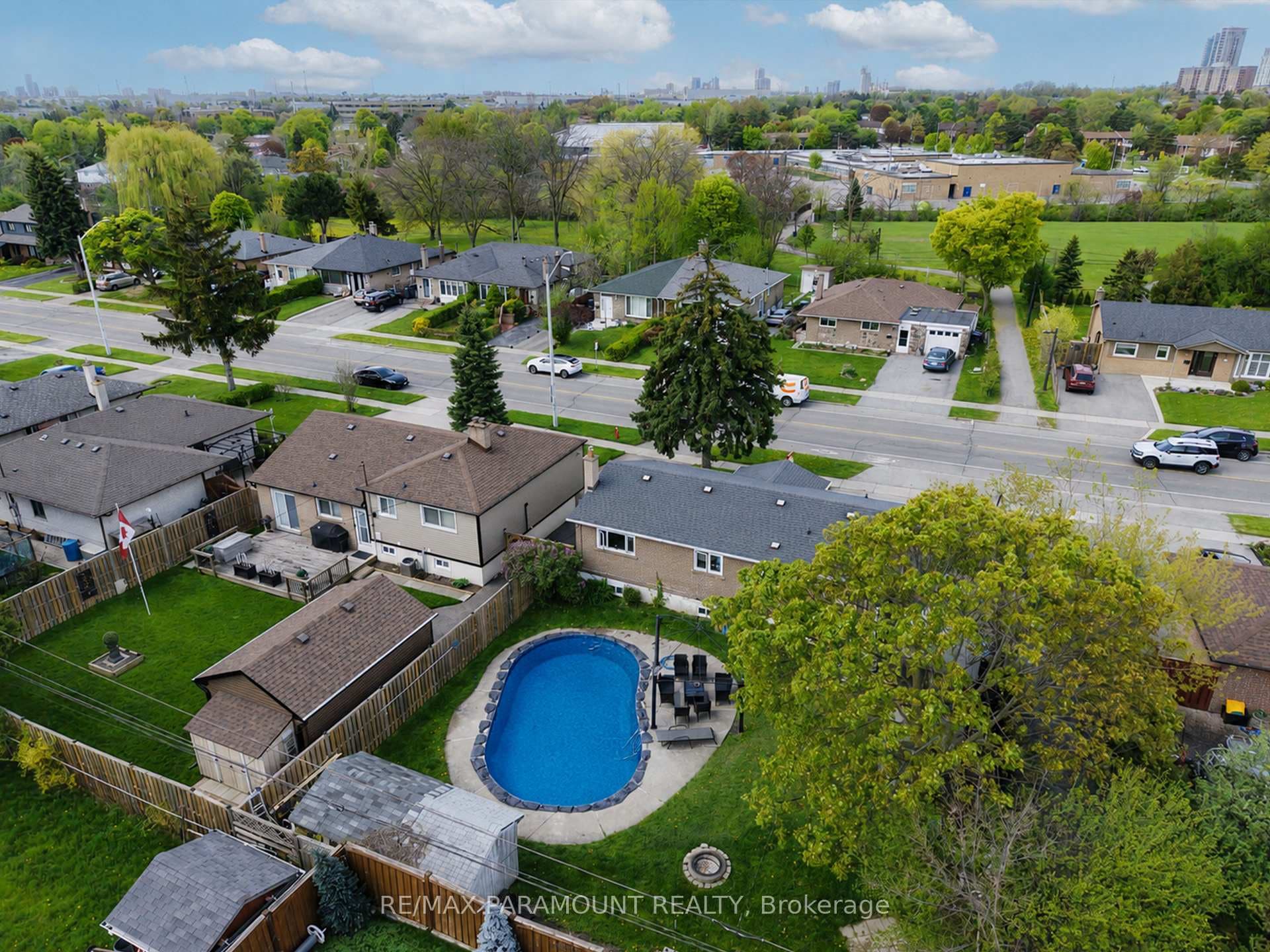 250 Avondale Boulevard photo 35