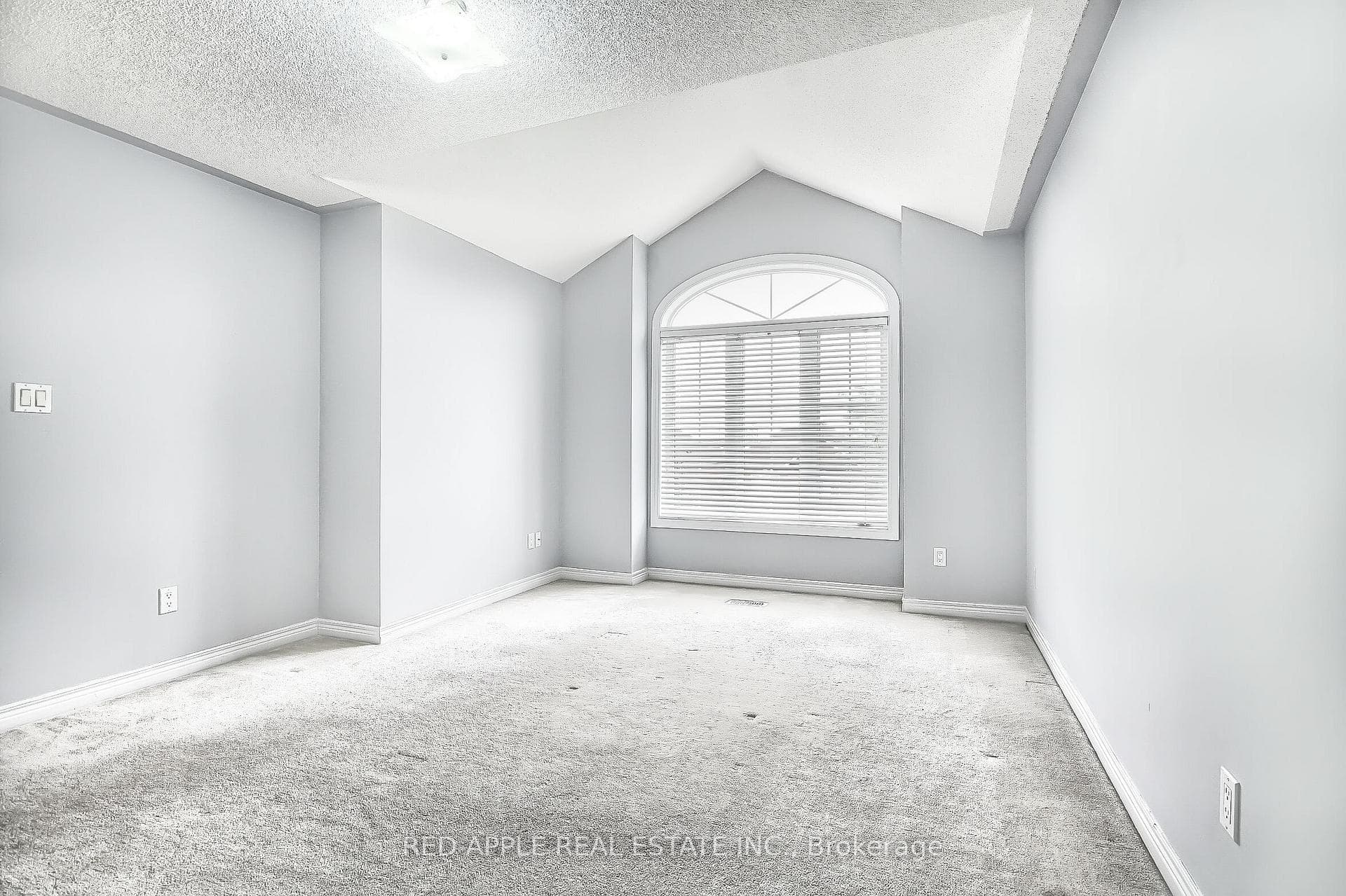 176 Matthew Boyd Crescent photo 20