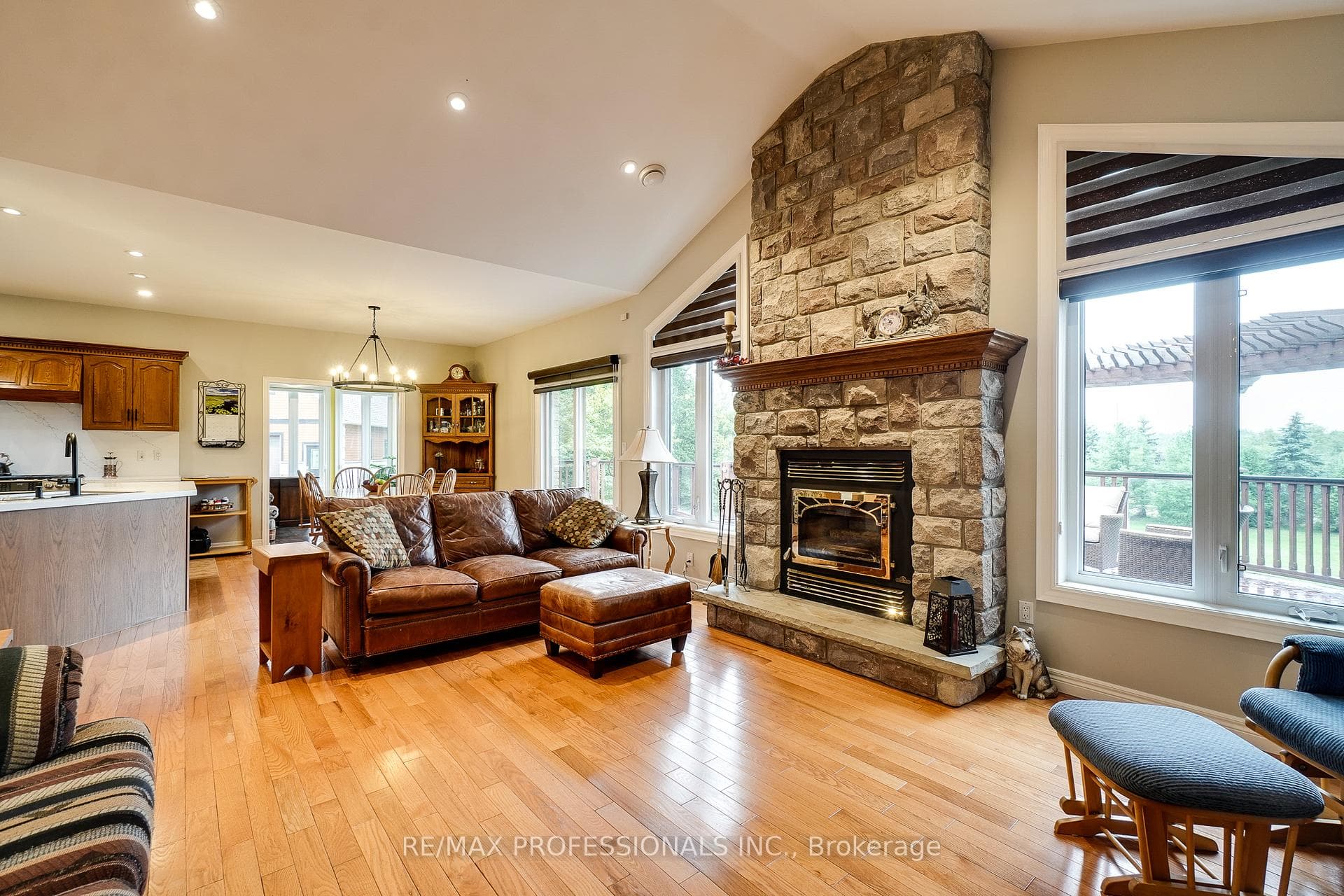 8 Morgan Drive photo 6