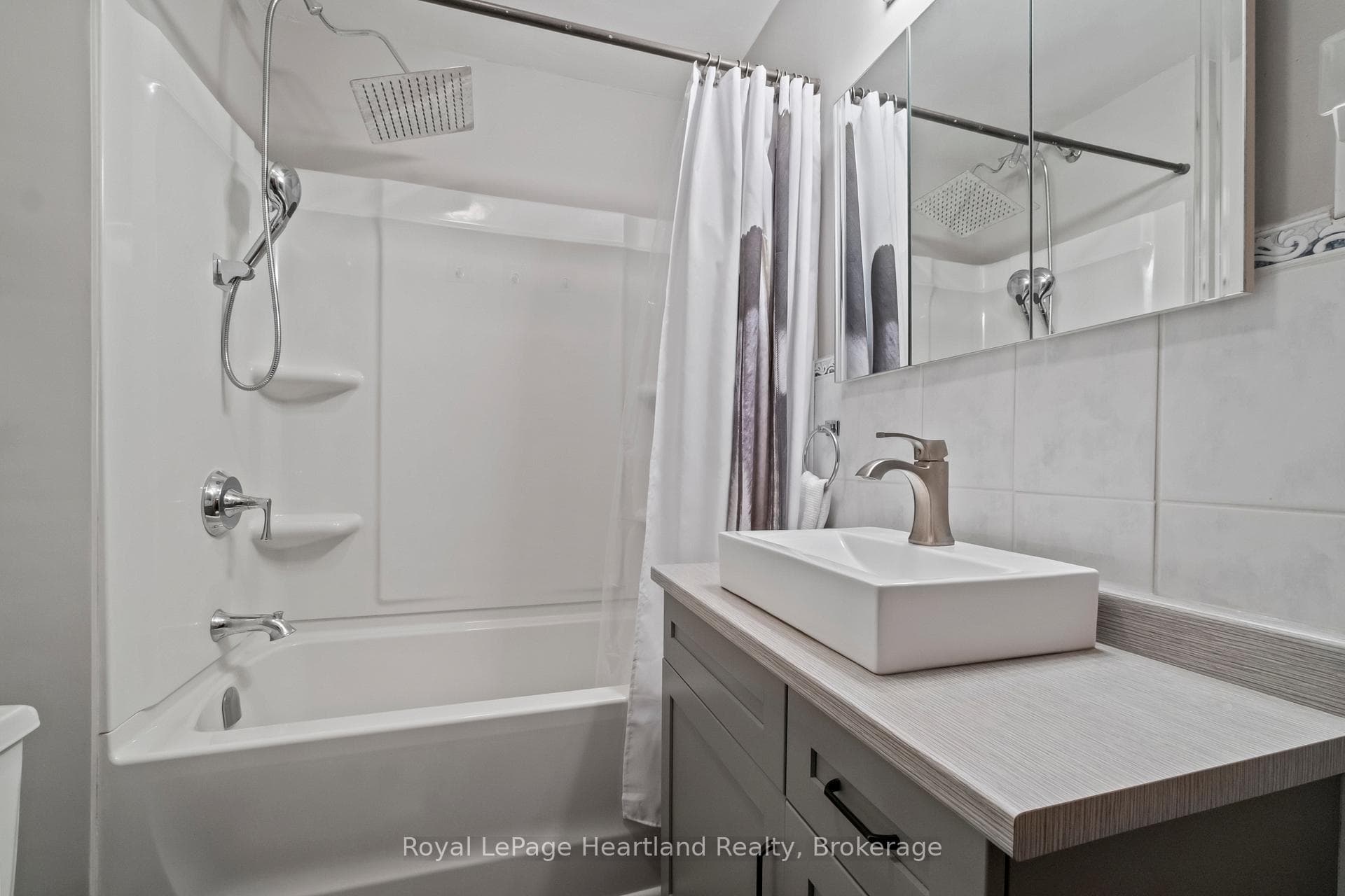 117 Andrew Street photo 24