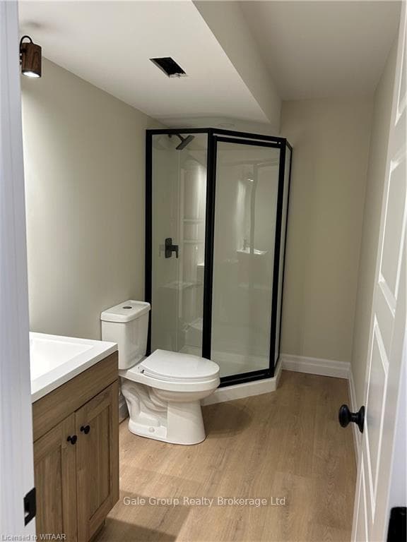 246 MUNNOCH Boulevard Unit Basement Apartment photo 11