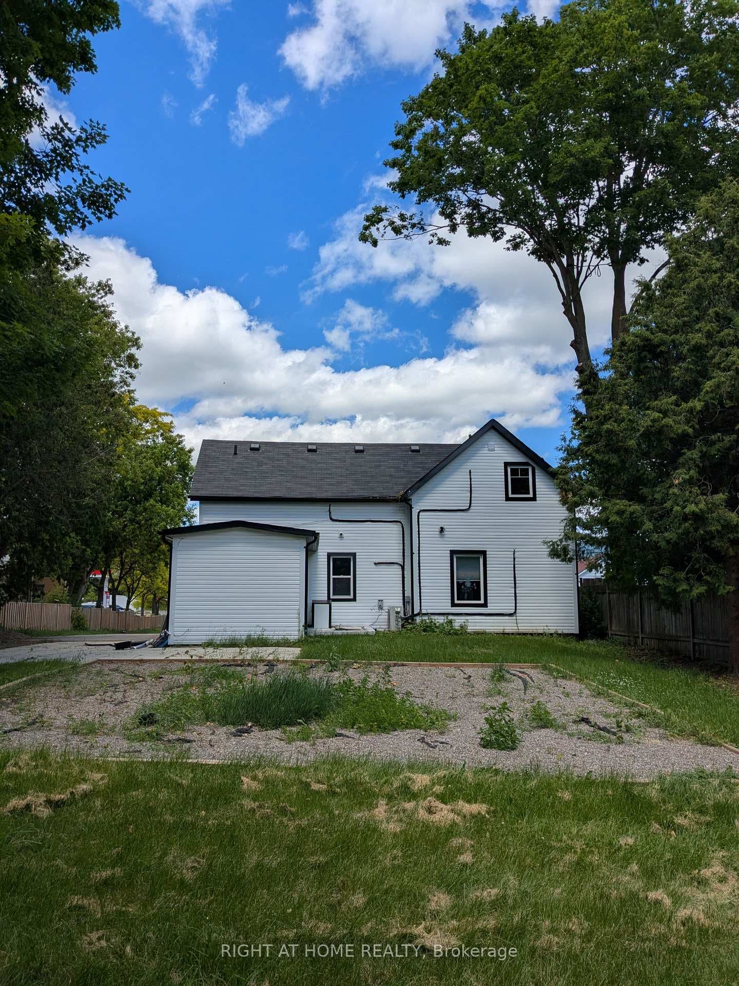 15964 Airport Road photo 4