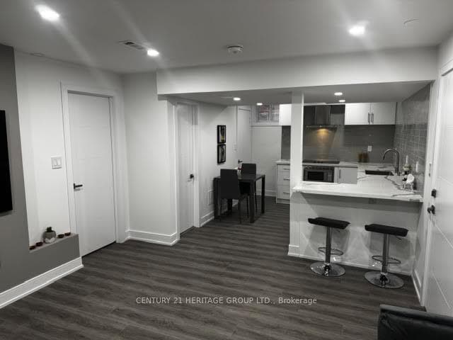 7 Larkfield Crescent Unit 2 photo 15