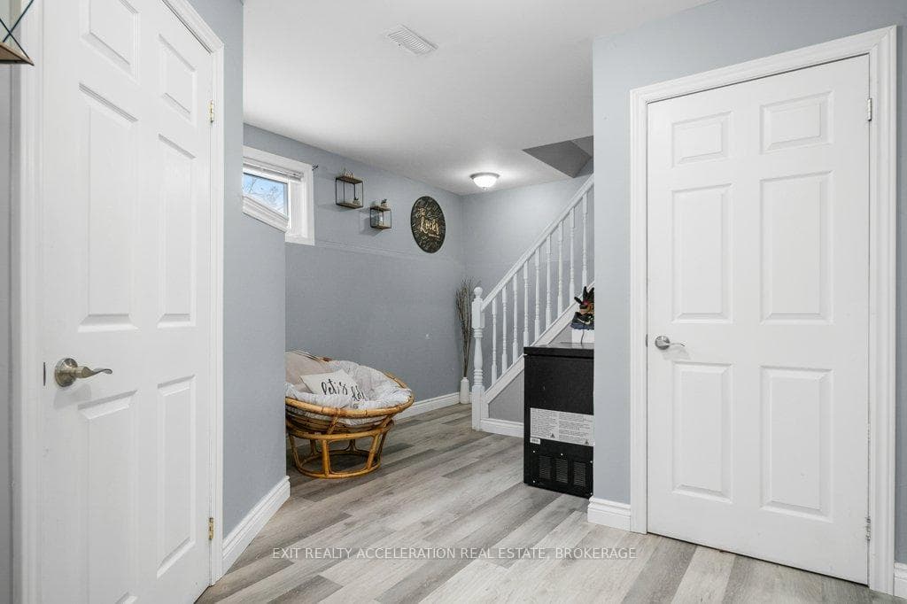 109 Water Street photo 30