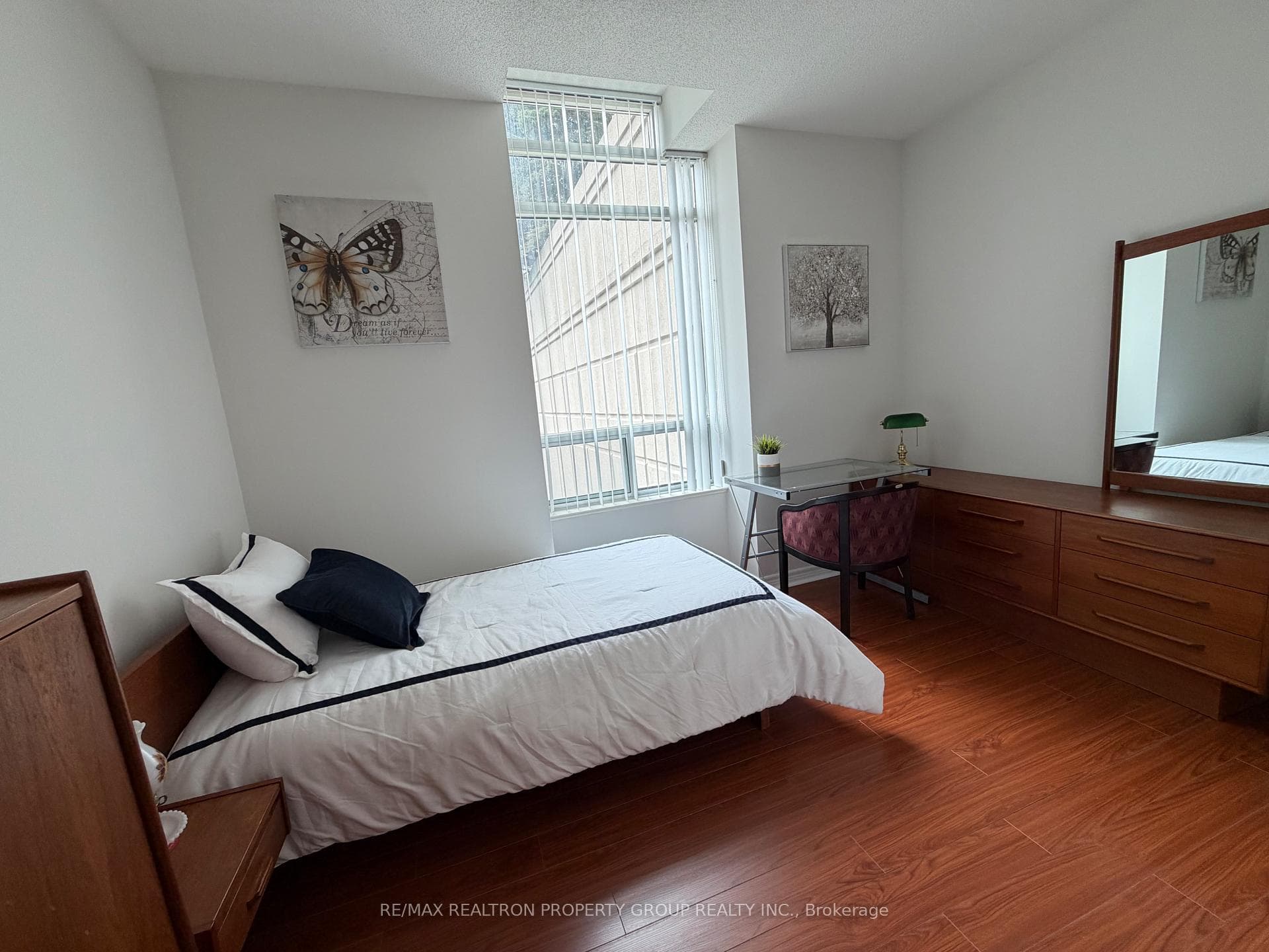 68 Corporate Drive Unit 225 photo 21