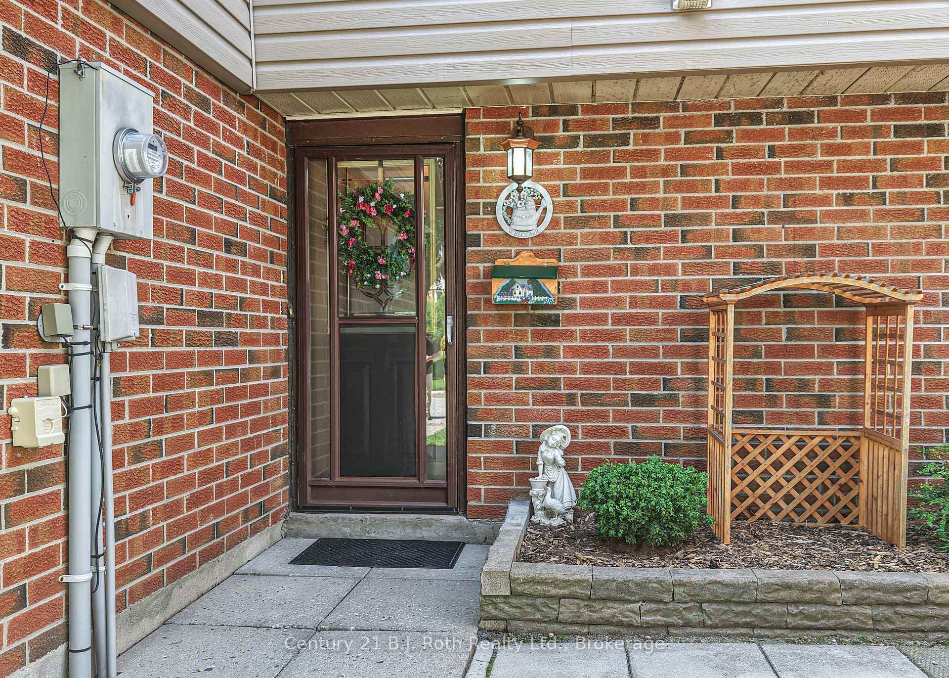 441 Barrie Road Unit 35 photo 7