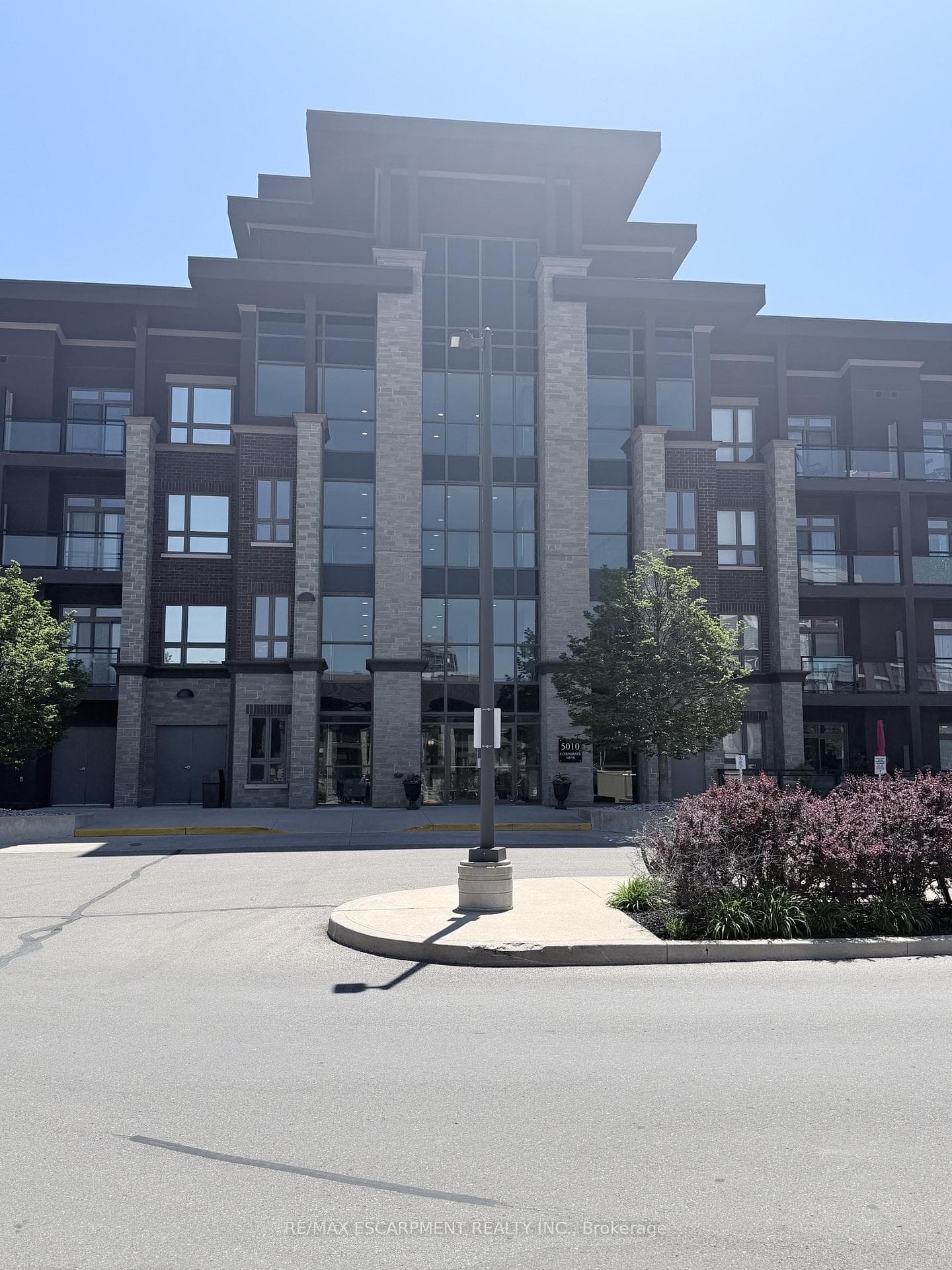 5010 Corporate Drive Unit 408 photo 2