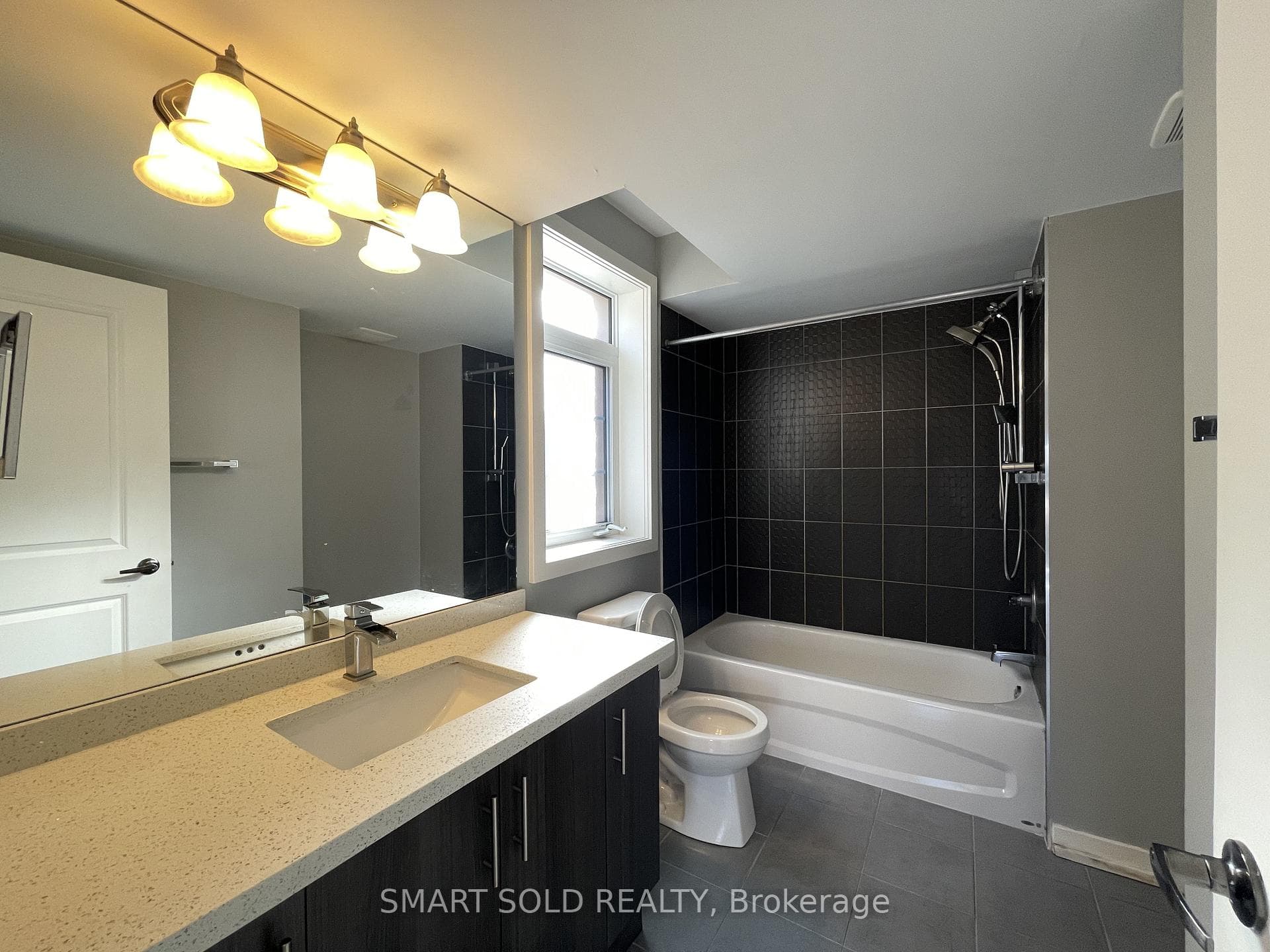 26 Cornerbank Crescent photo 14