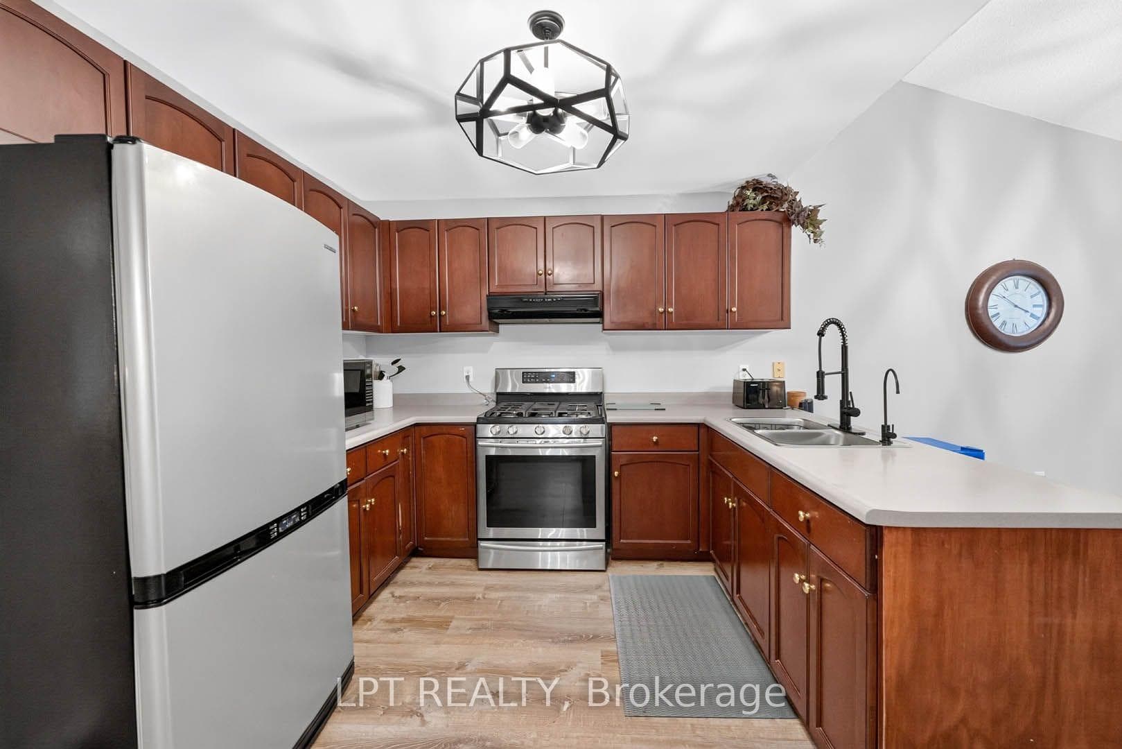 43 Liam Drive photo 28