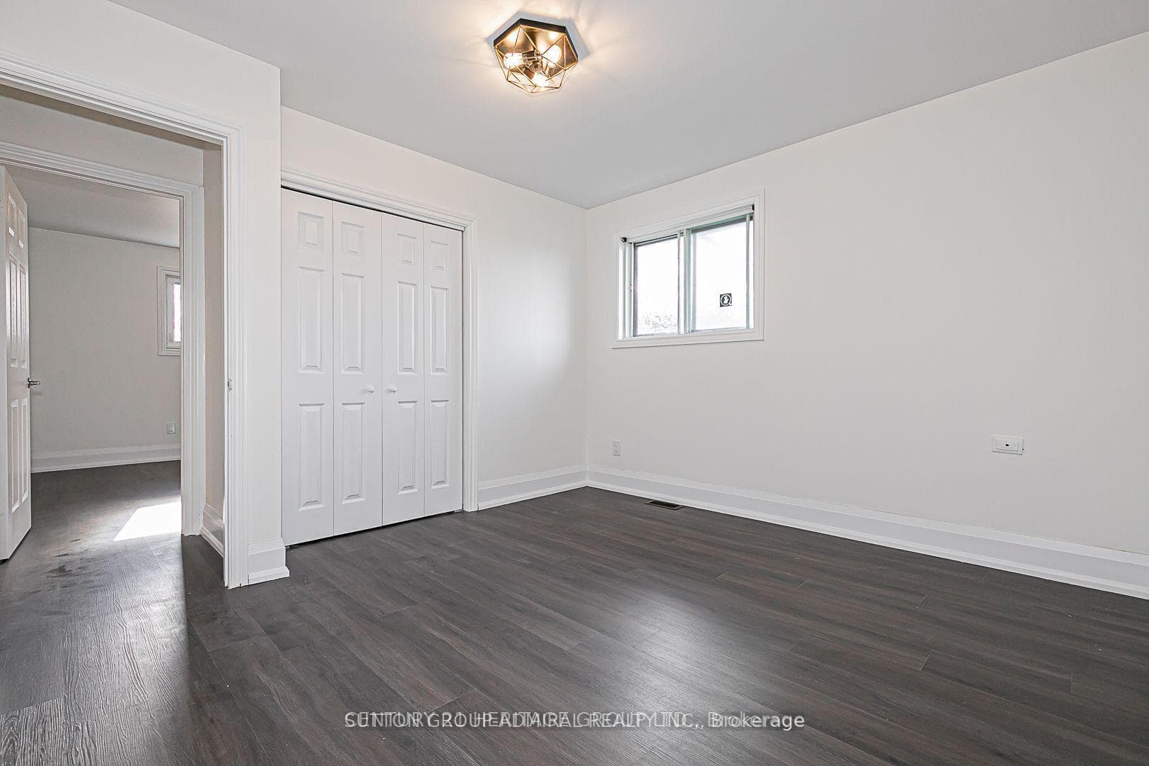 219 Harris Avenue photo 16