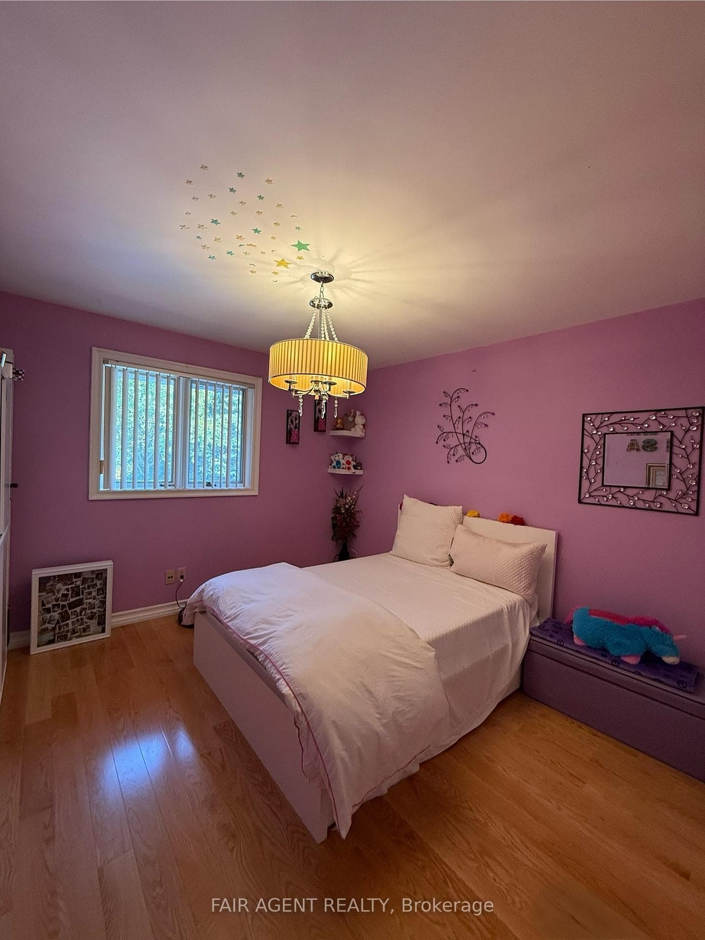18 TOBIN Court photo 11