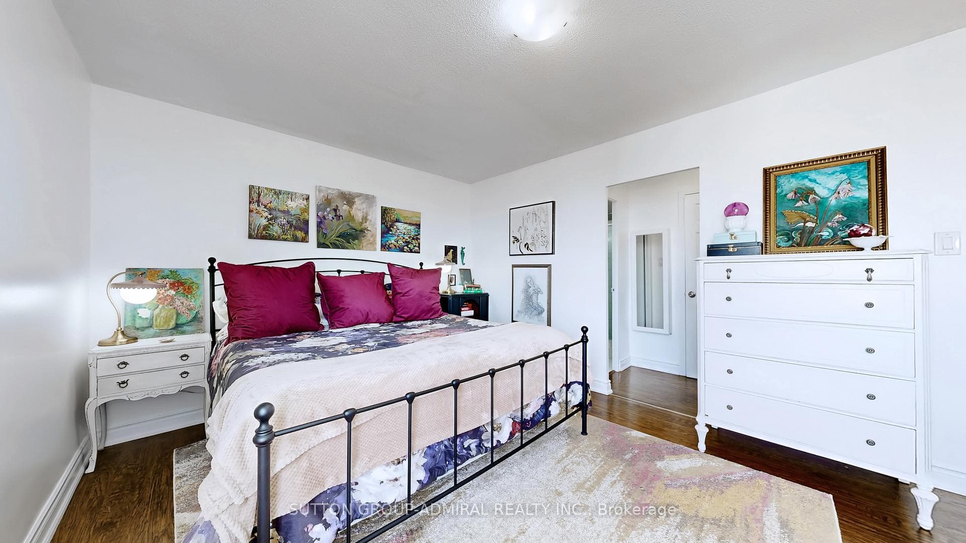 85 Emmett Avenue Unit 2402 photo 22