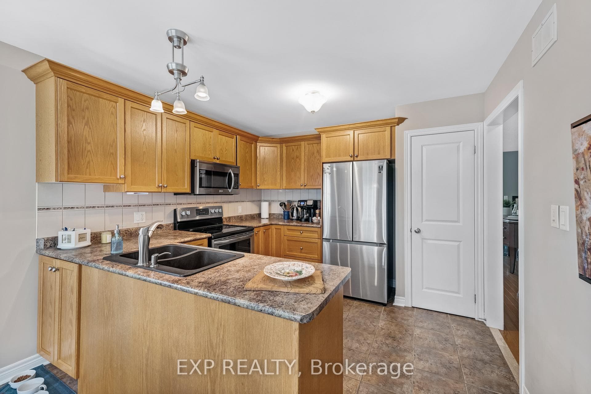 17 Flynn Avenue photo 12