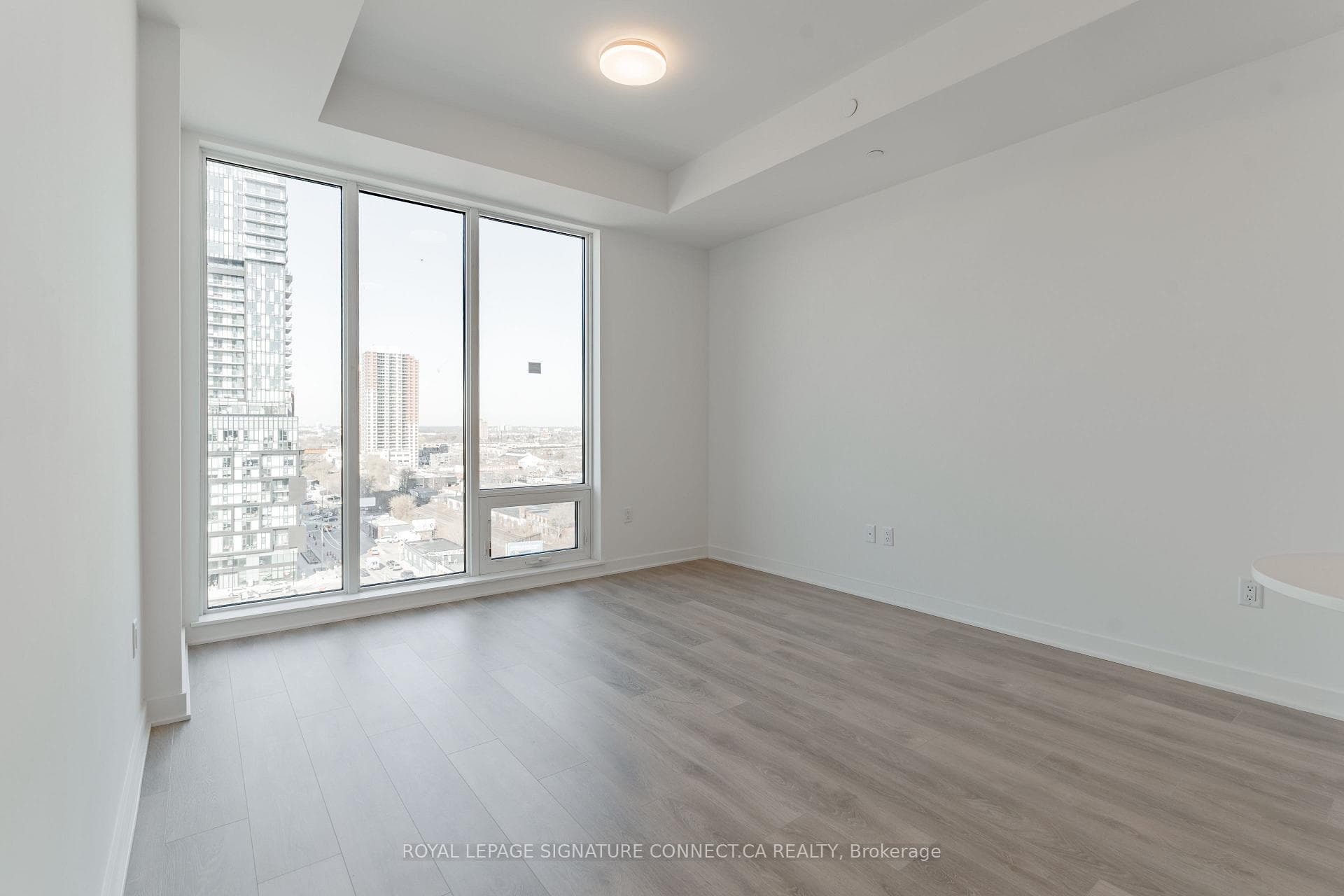1185 Dupont Street Unit 908 photo 12