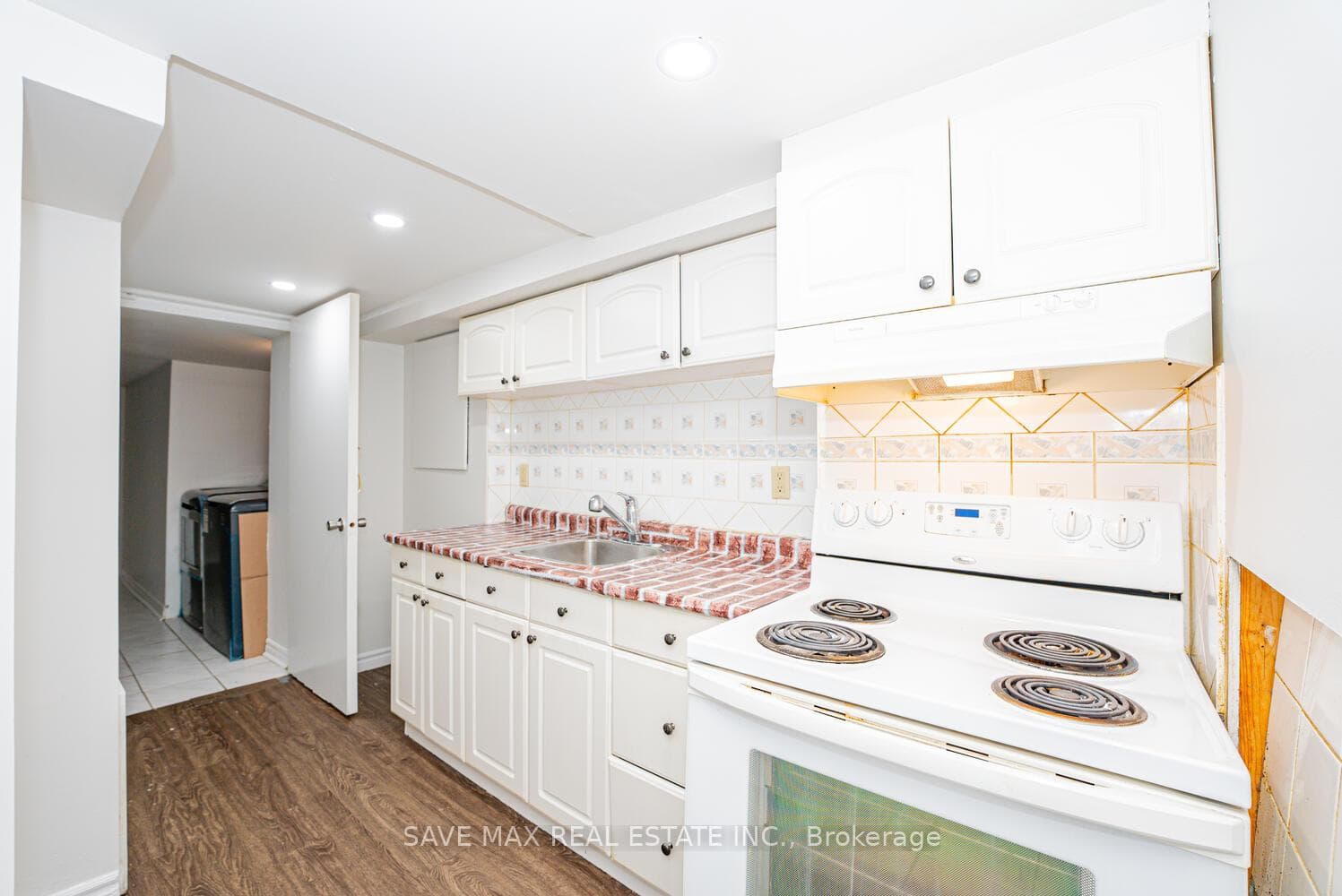 3826 Freeman Terrace photo 30