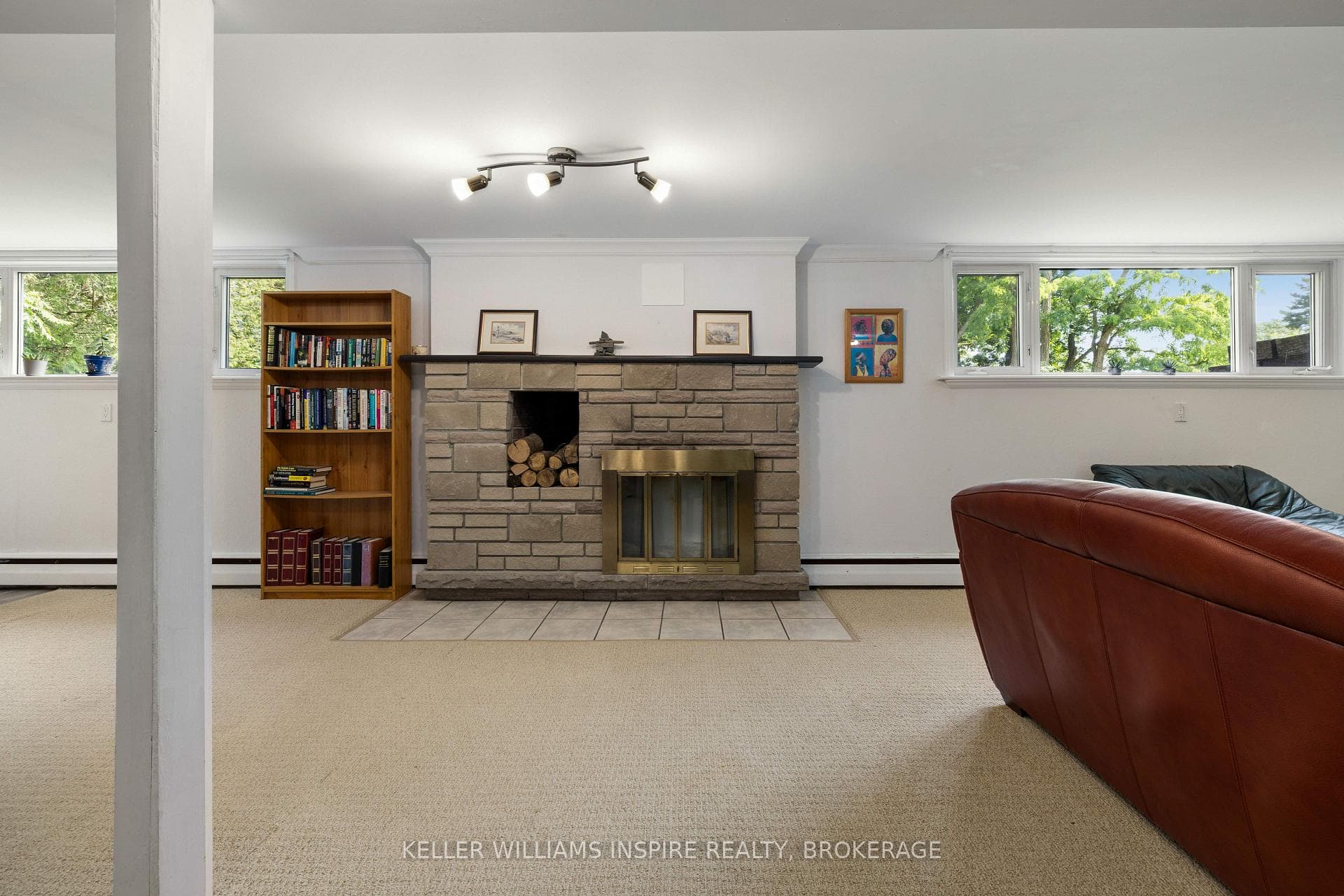 3 Helena Place photo 22