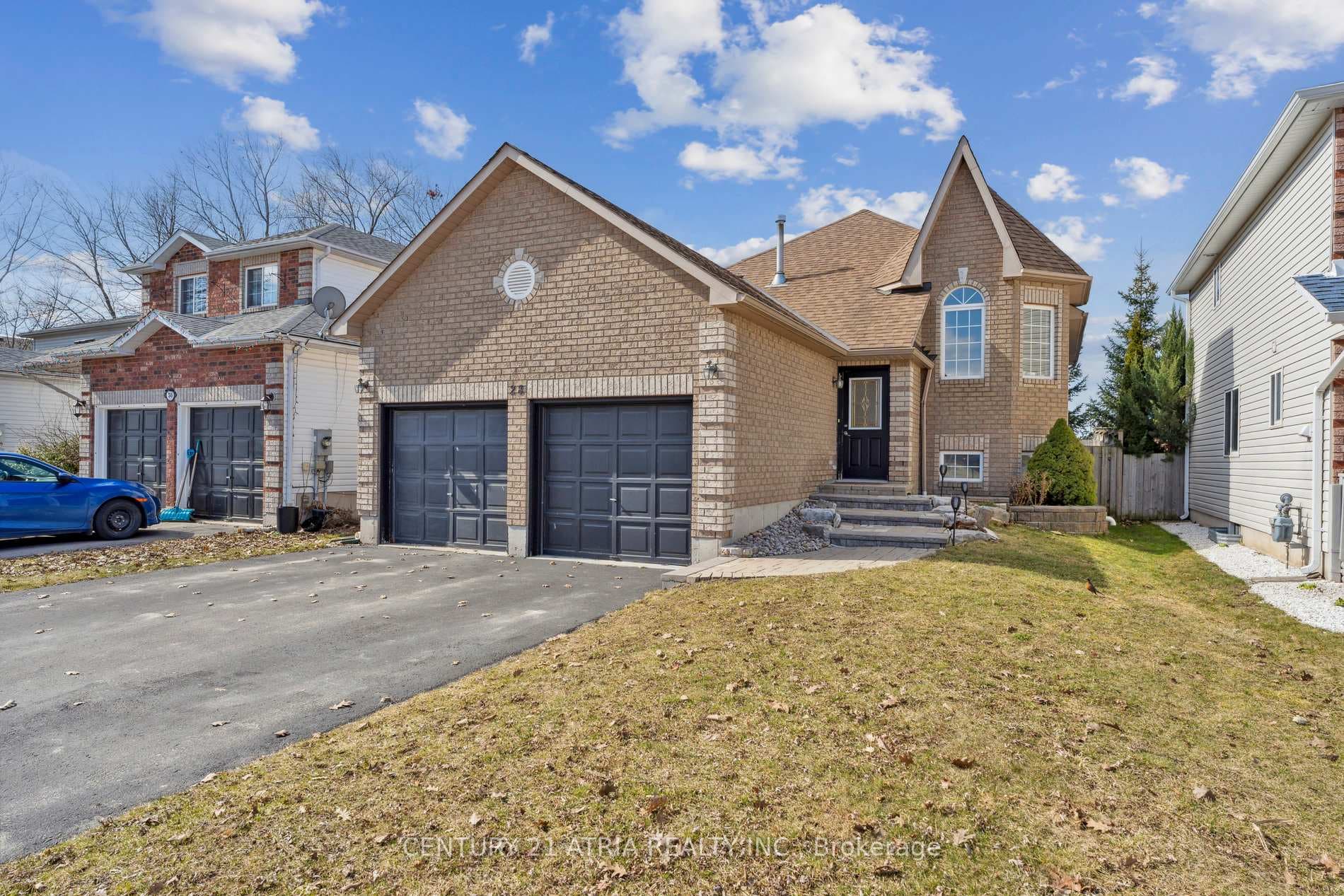 28 Cassandra Drive photo 2