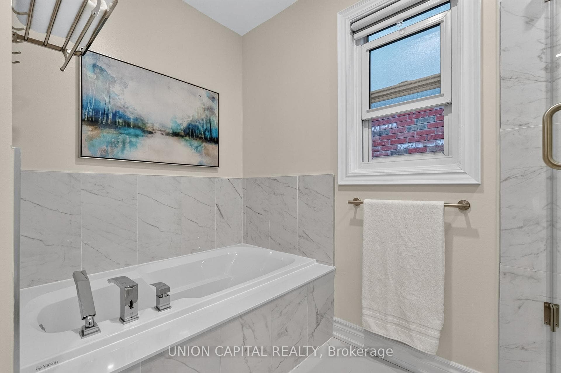9 Ballymore Drive photo 23