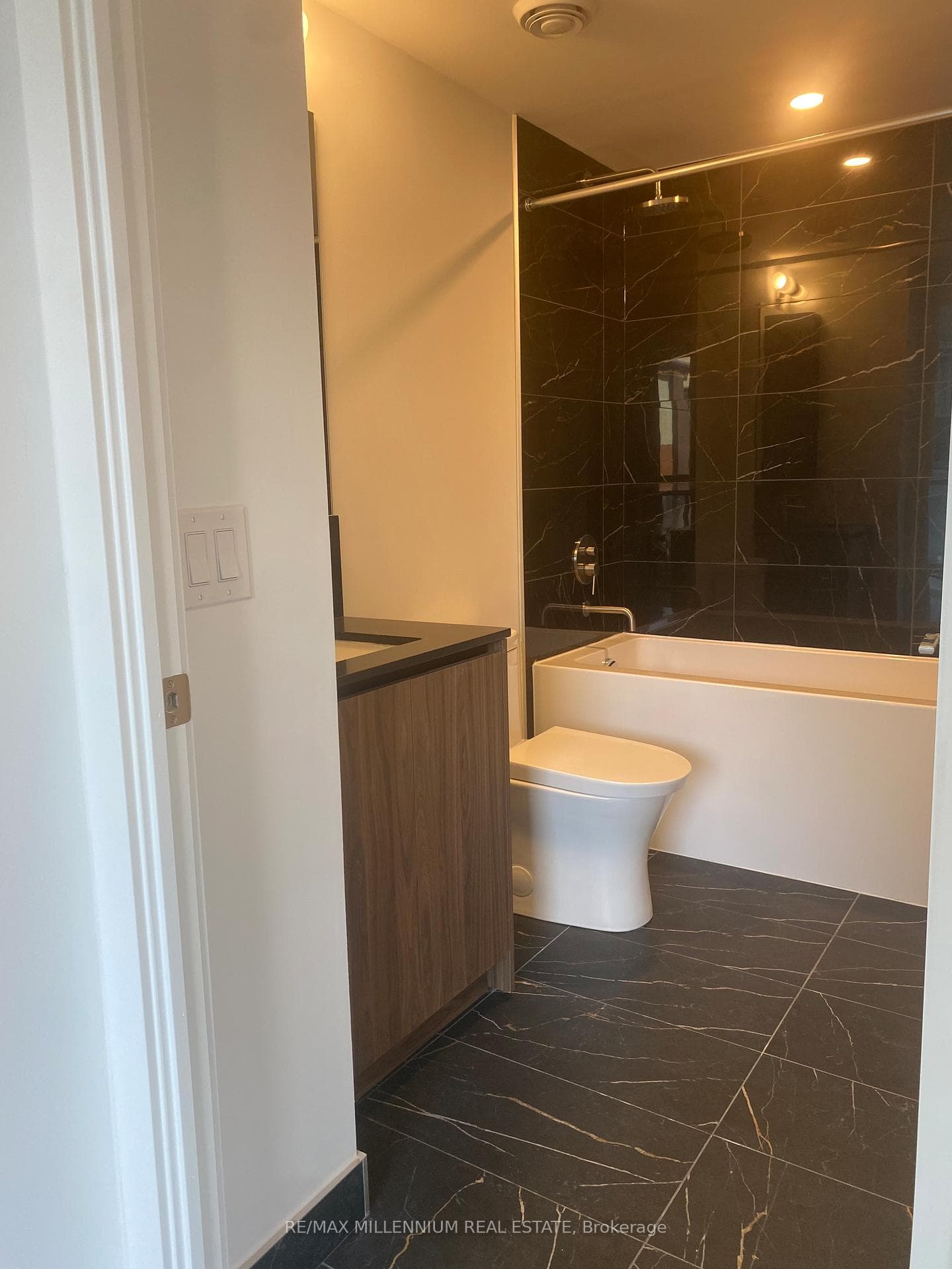 1100 Sheppard Avenue Unit 231 photo 5