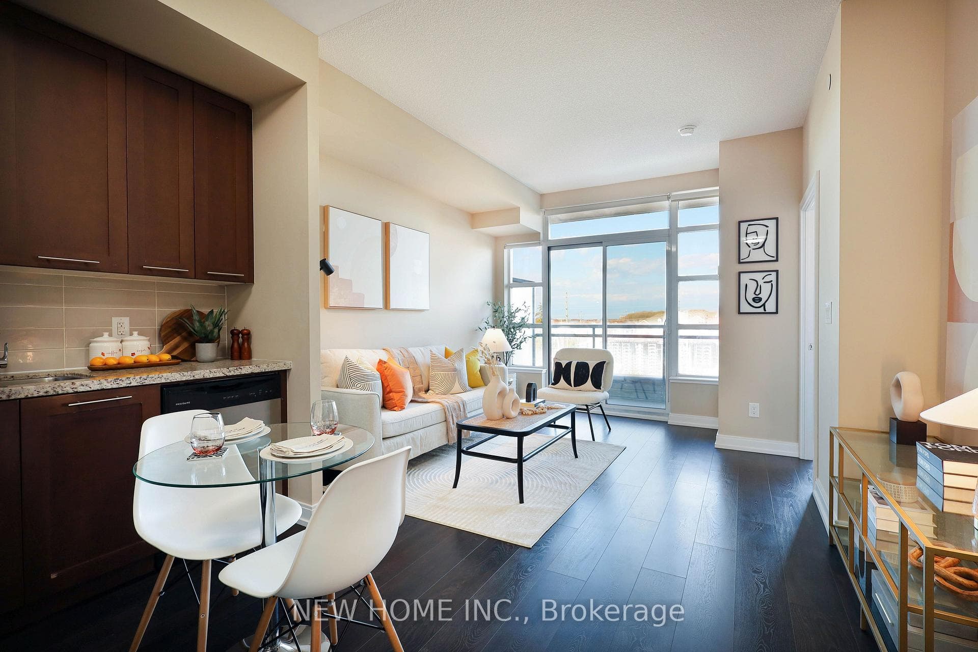 540 Bur Oak Avenue Unit 330 photo 2
