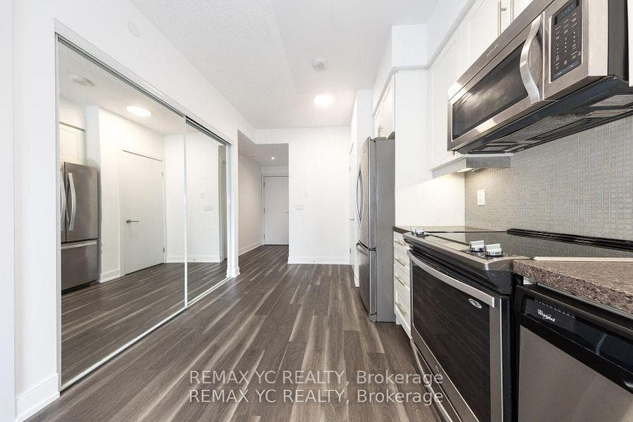 525 Adelaide Street Unit 217 photo 5