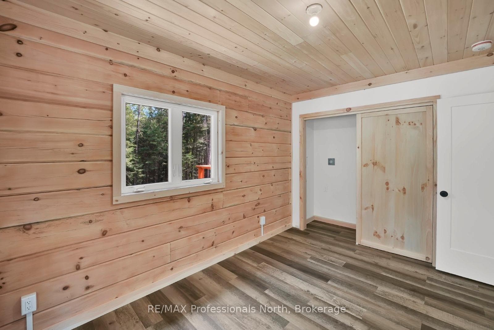 6587 Elephant Lake Road photo 25
