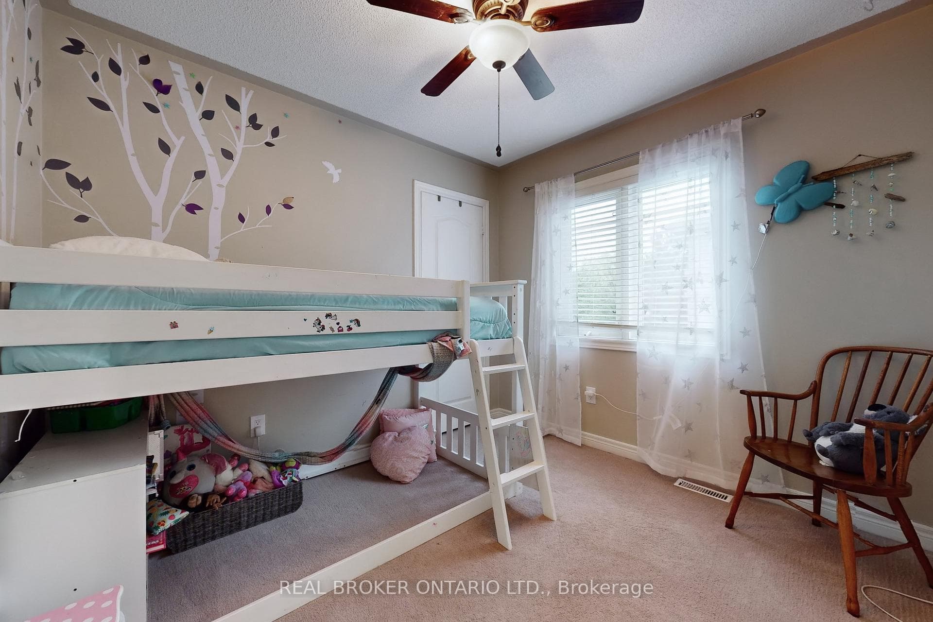 818 Walsh Court photo 22