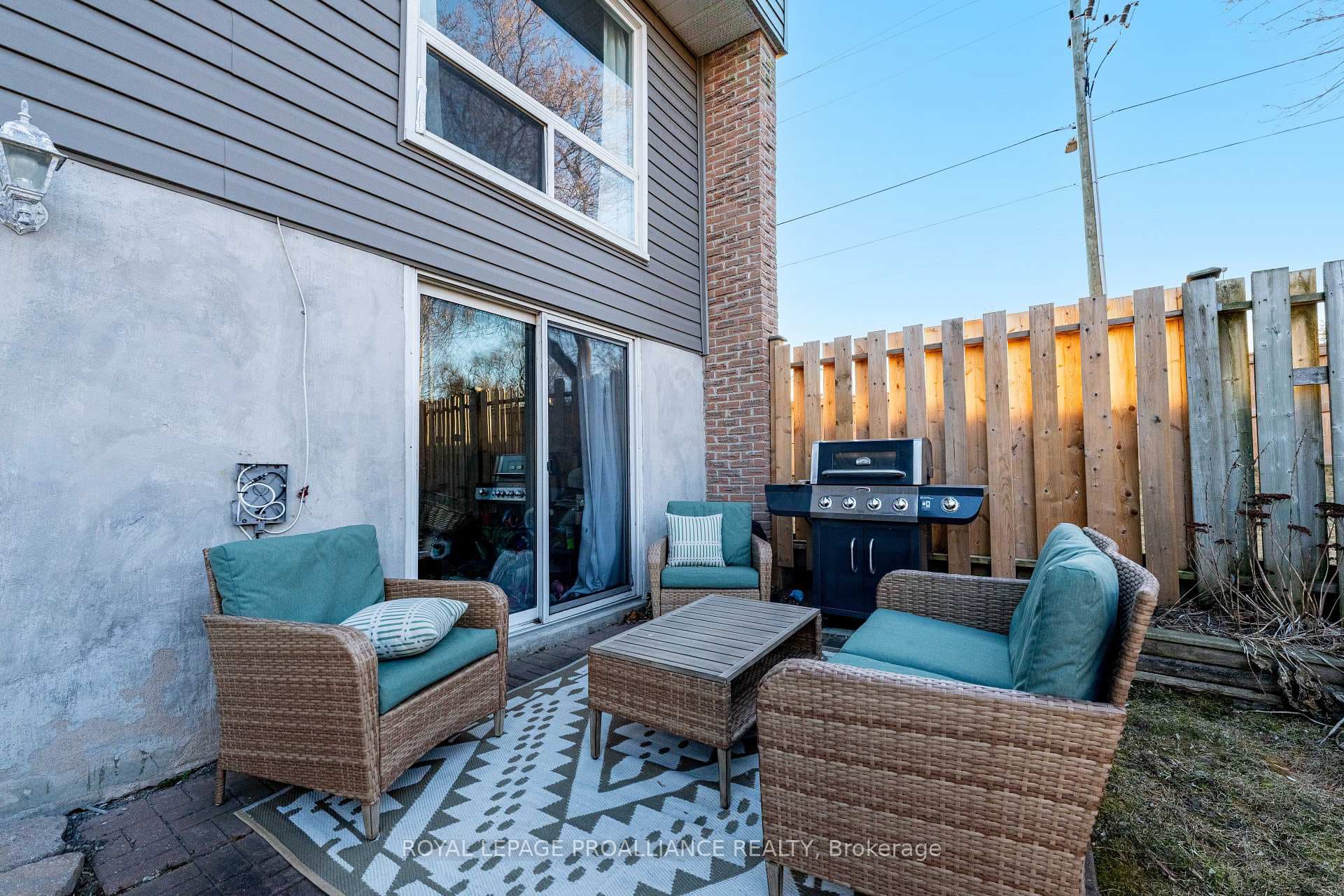 494 Elgin Street Unit 25 photo 32