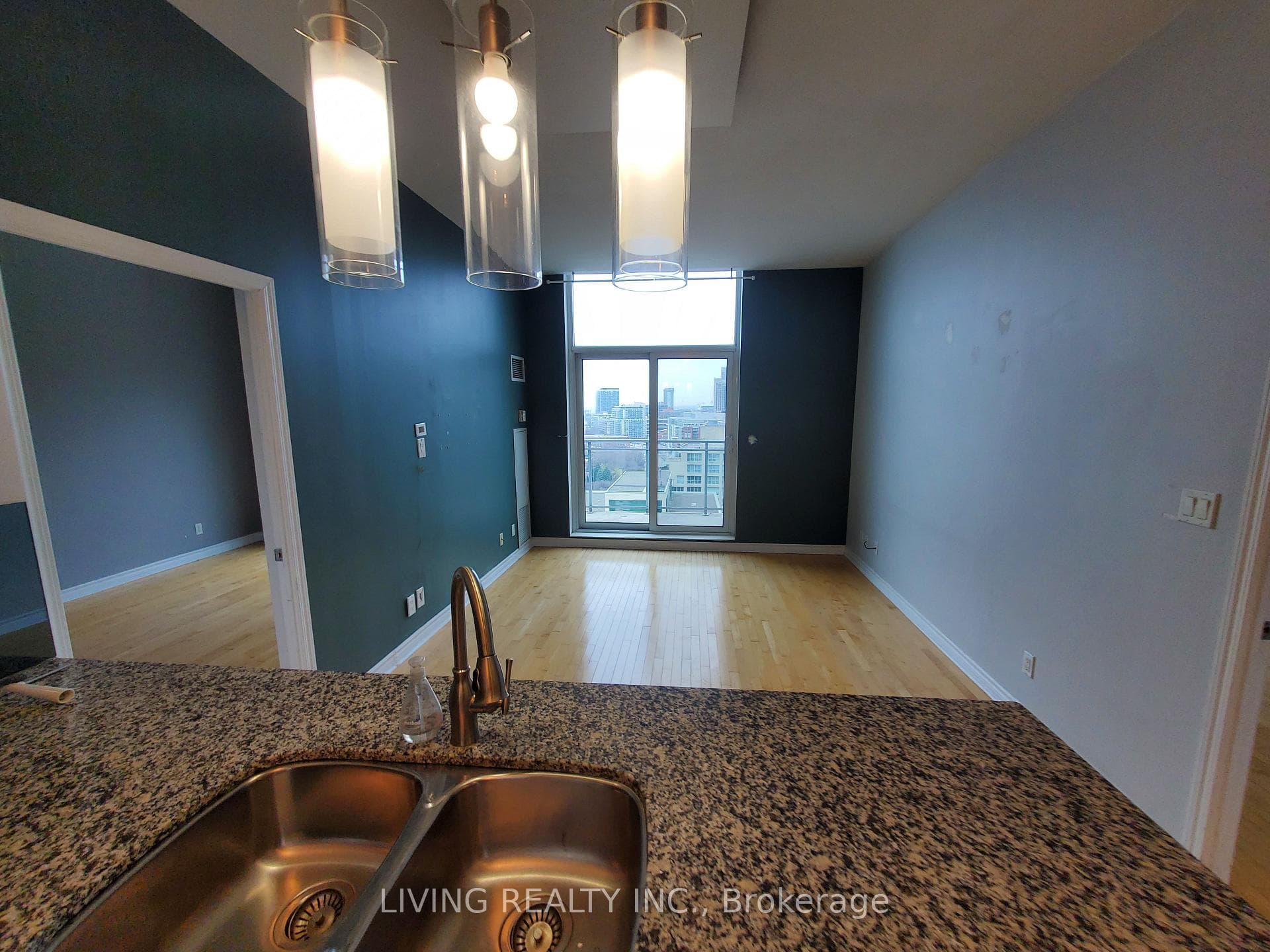 410 Queens Quay Unit UPH09 photo 5