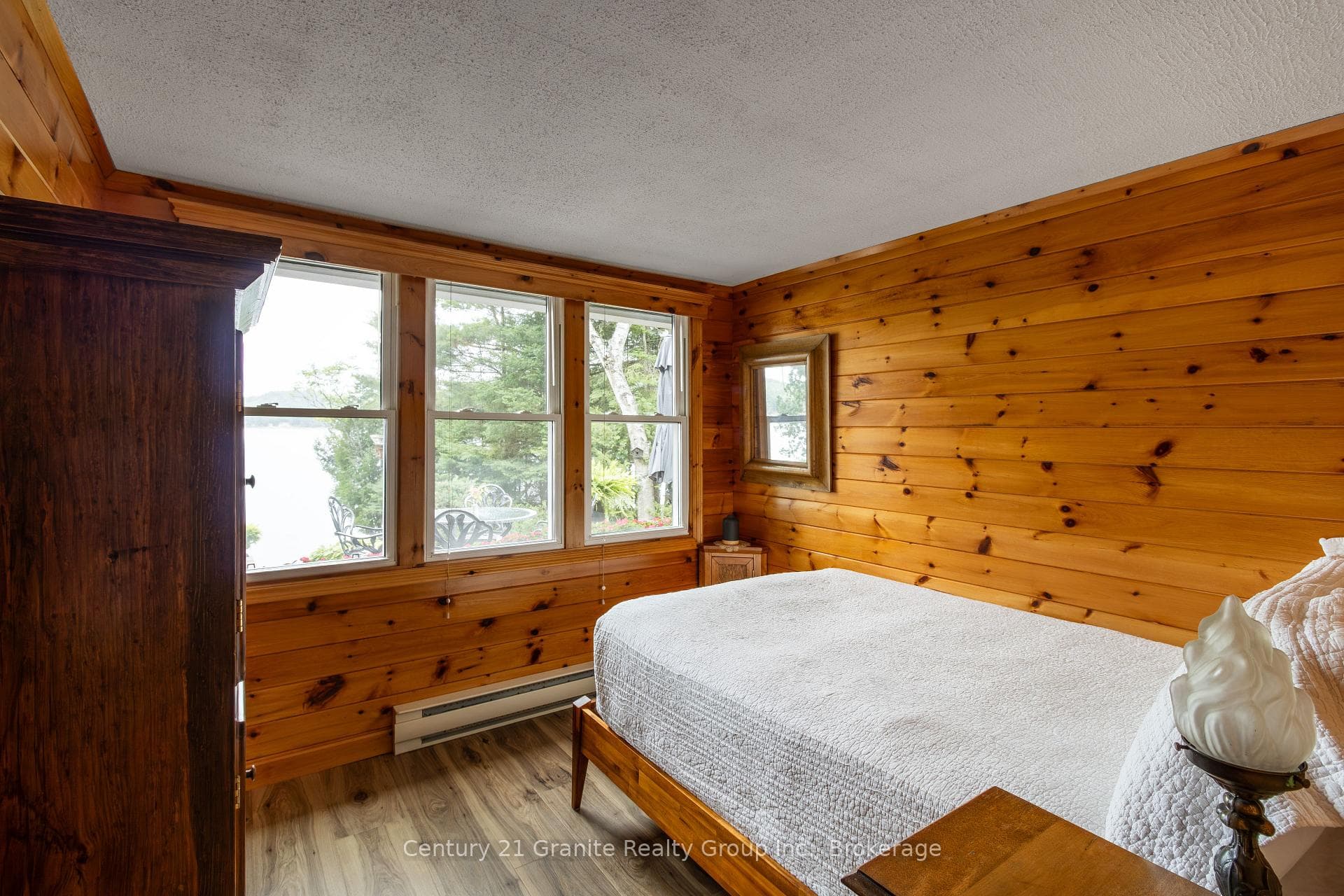 1528 Dignan Road photo 16