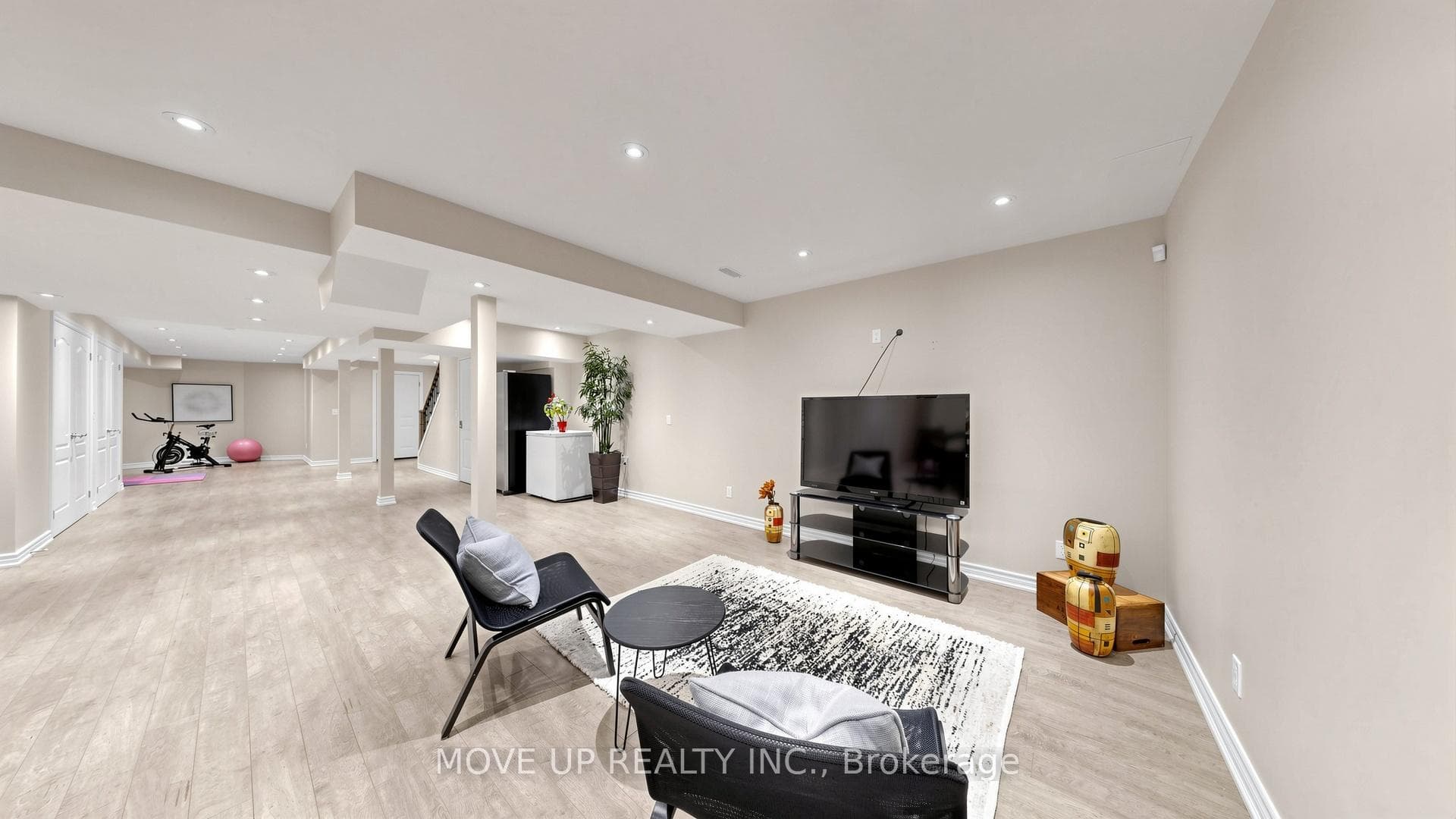 89 Chagall Drive photo 41
