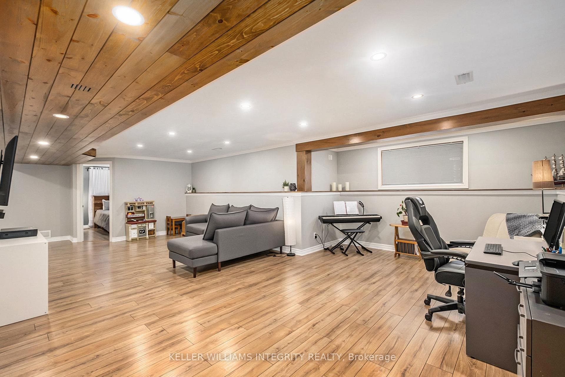 11 Westerra Way photo 33