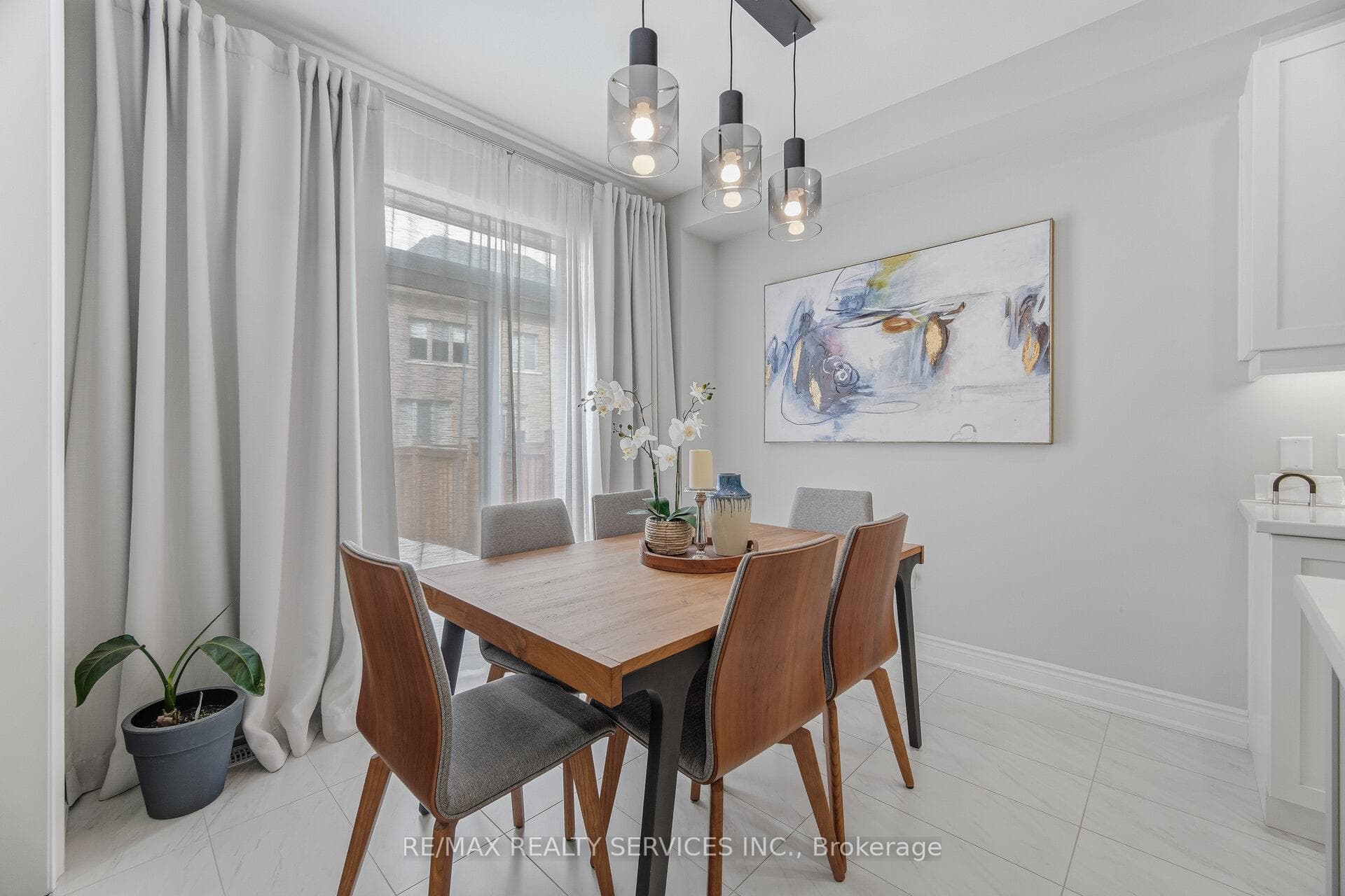 356 clockwork Drive photo 17