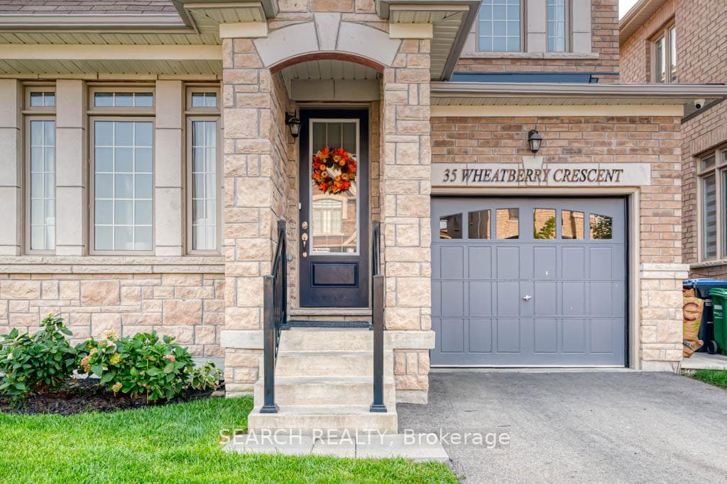 35 Wheatberry Crescent photo 2