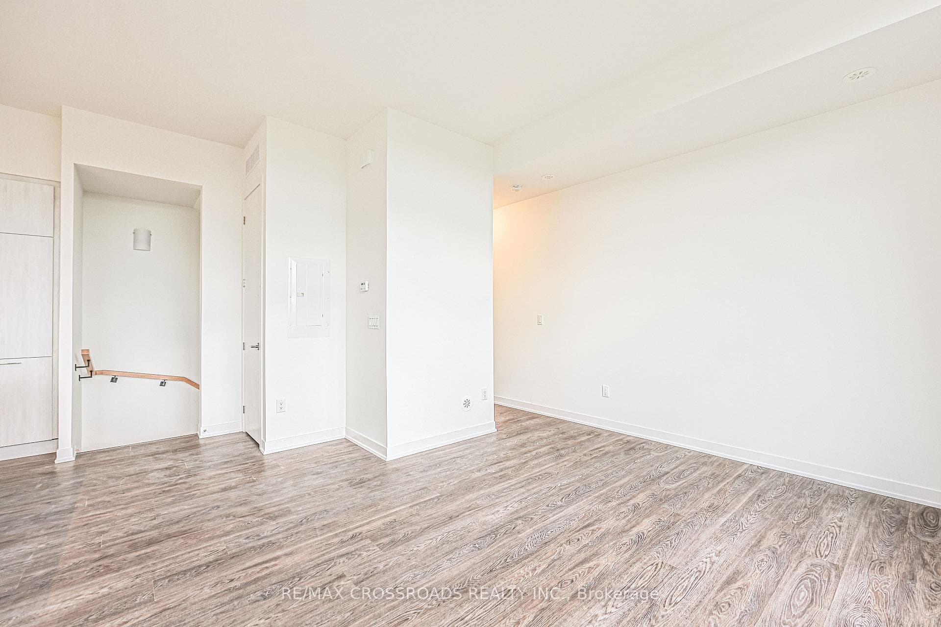 8 Steckley House Lane Unit 218 photo 12