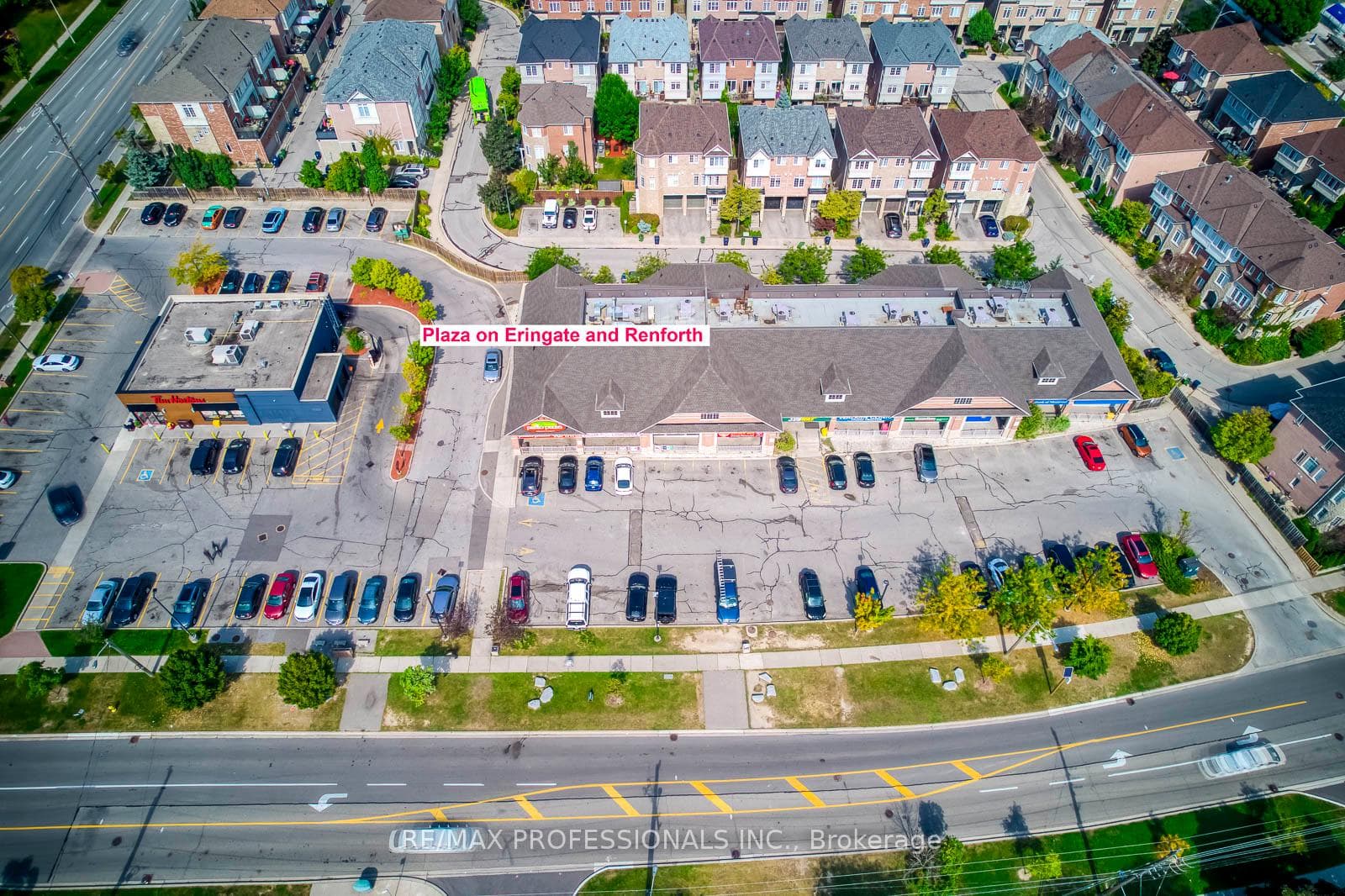 270 Wellesworth Drive photo 48