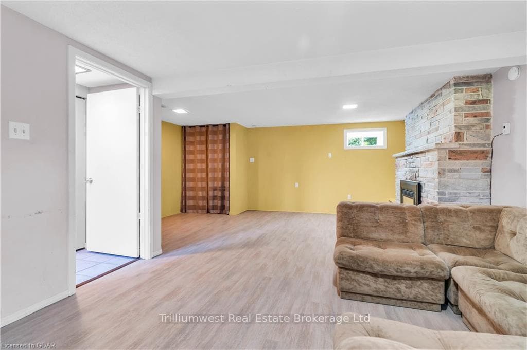 259 WARATAH Avenue photo 26