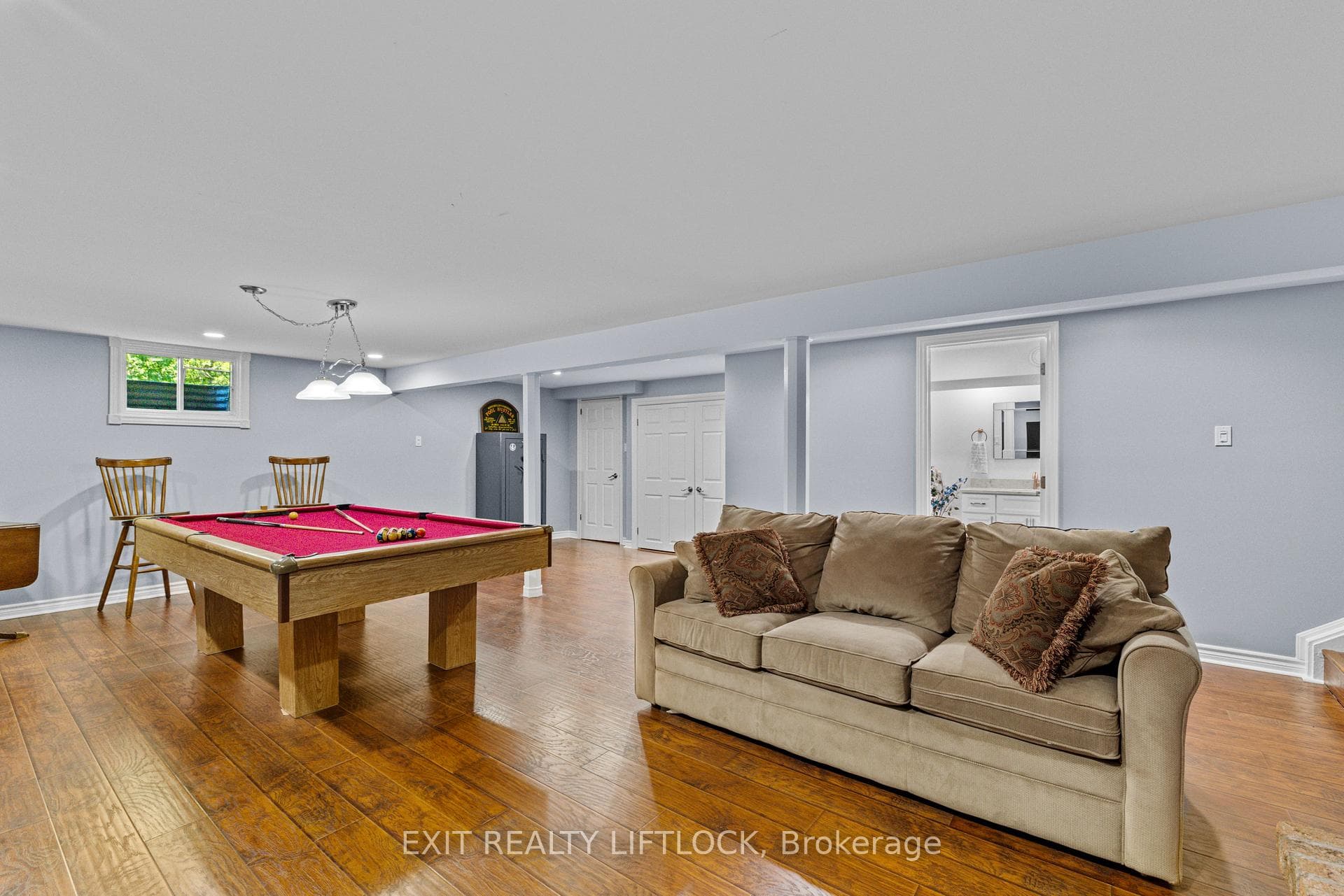 2225 Parkhill Road photo 29