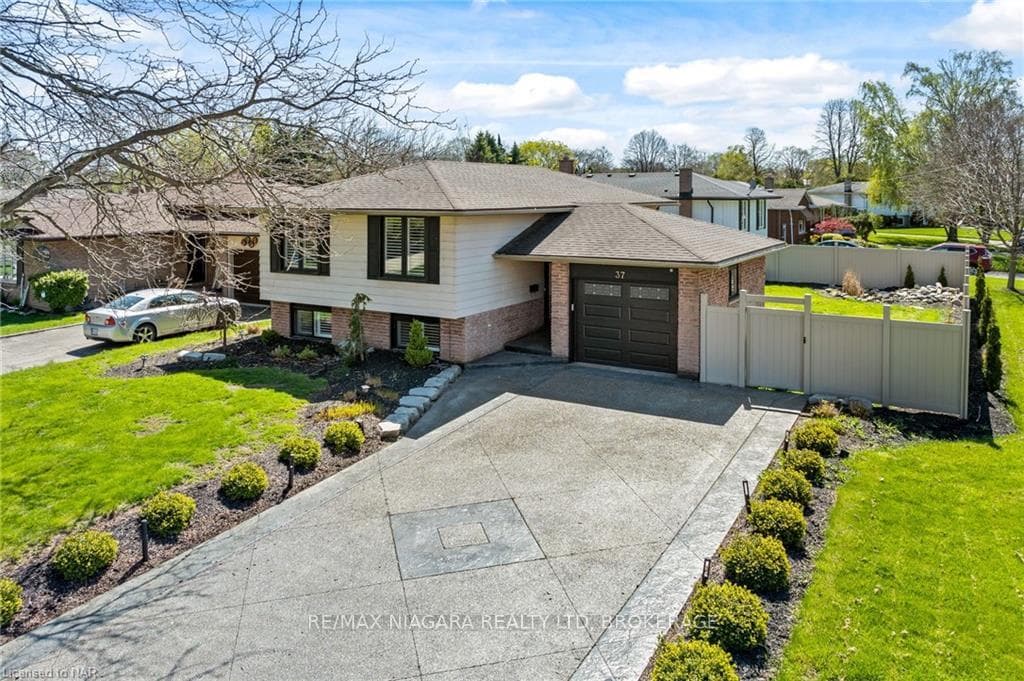 37 CHERIE Road photo 27
