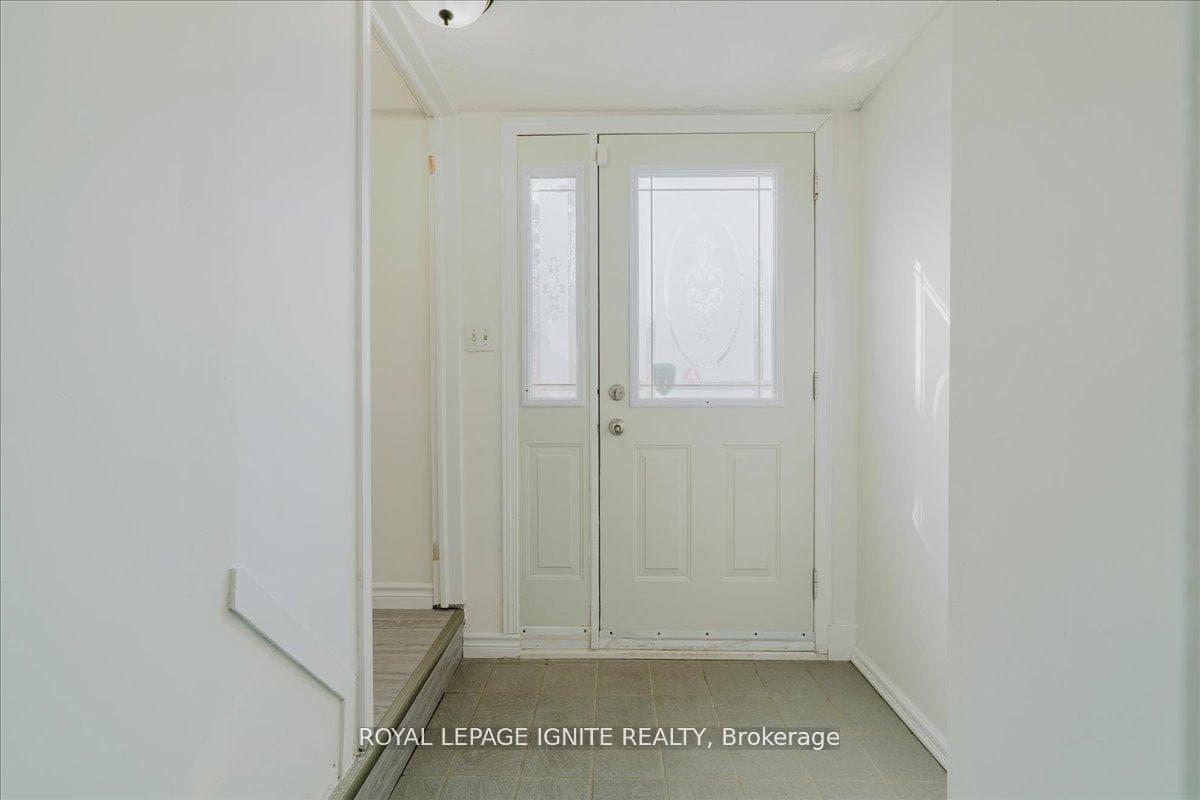 1389 Palmetto Drive photo 5