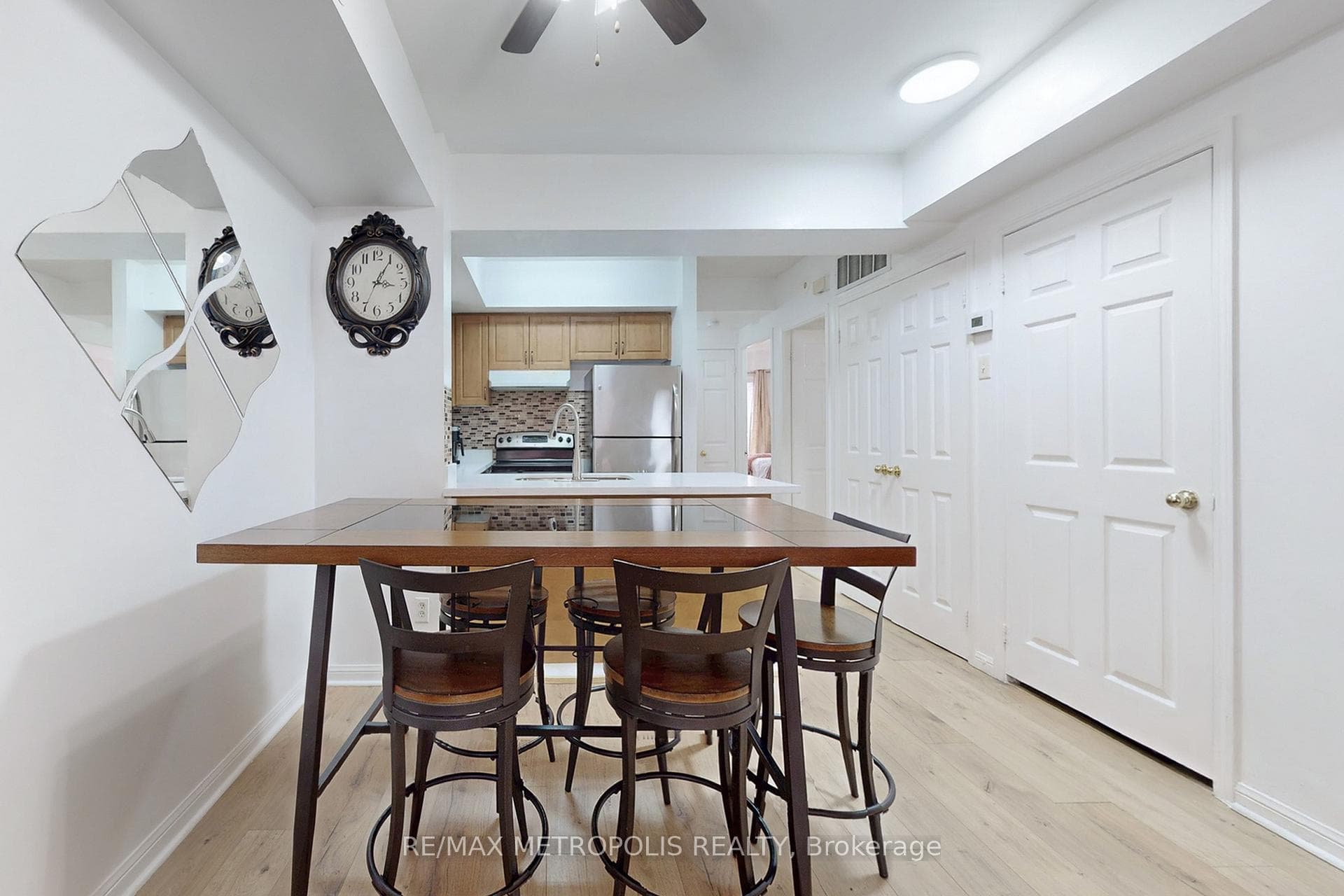 3043 Finch Avenue Unit 2025 photo 8