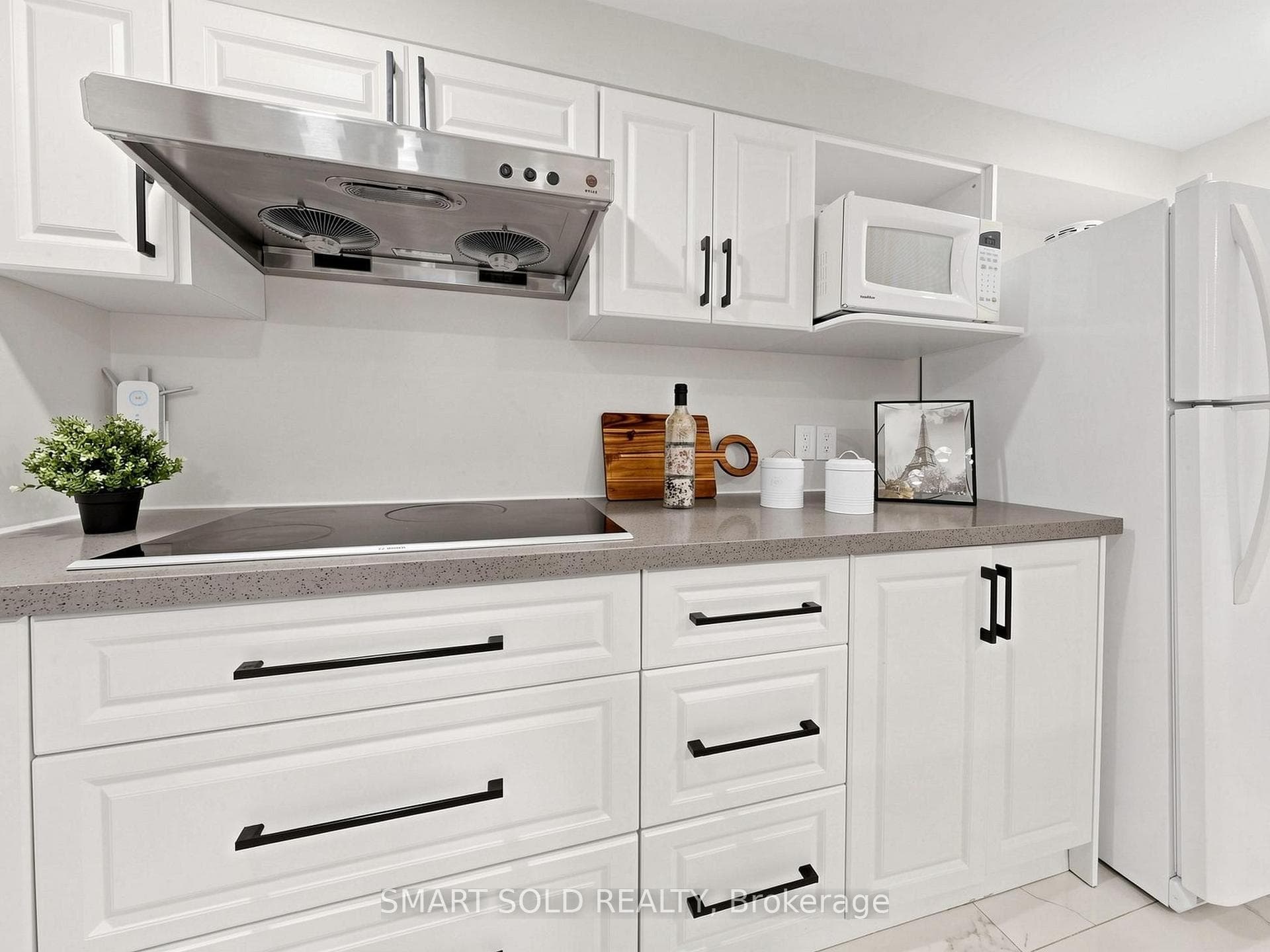 76 Clancy Drive photo 36