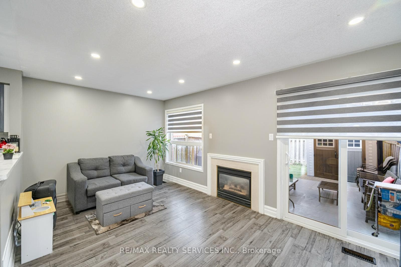 33 Feathertop Lane photo 12