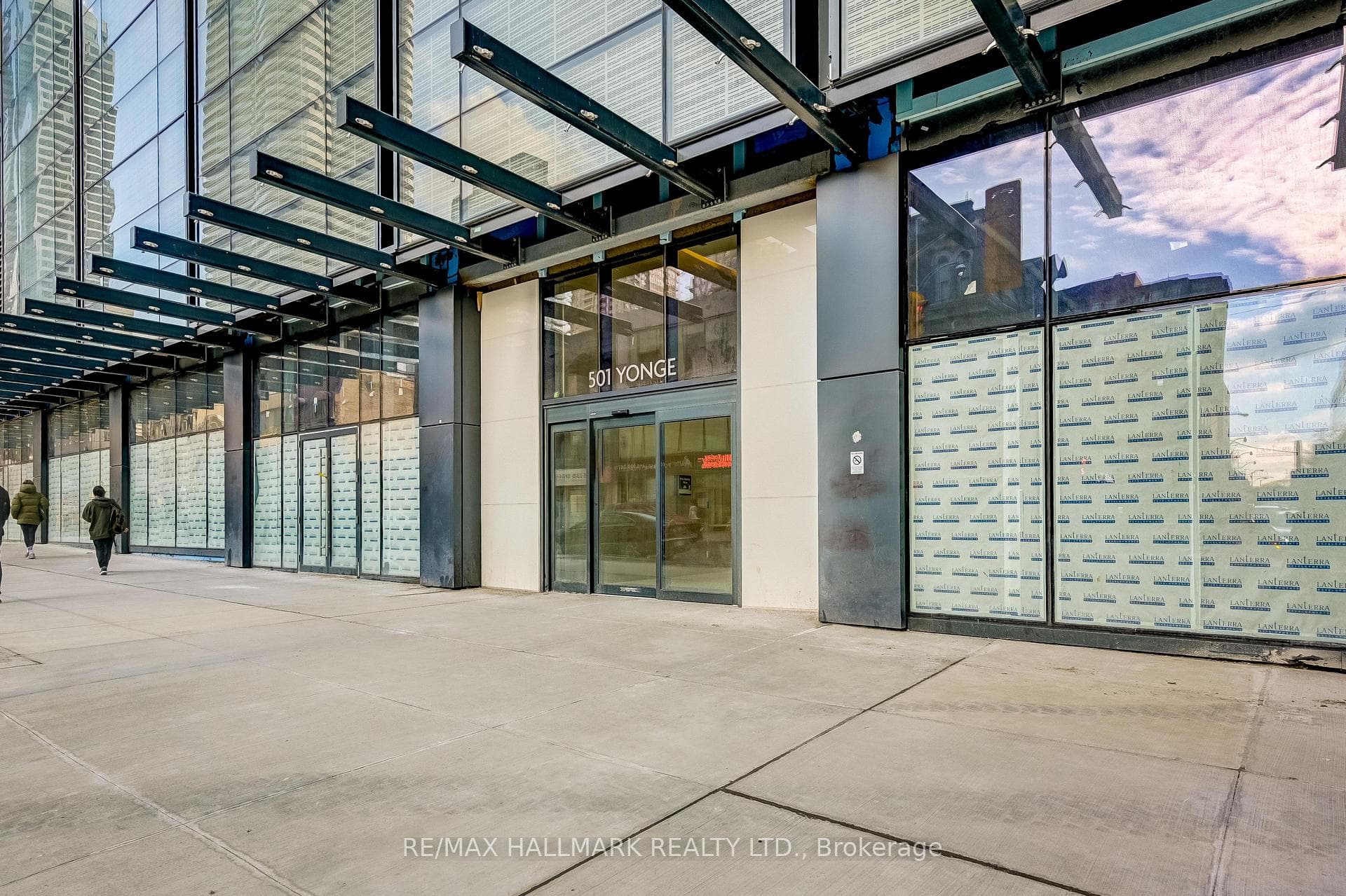 501 Yonge Street Unit 5212 photo 33