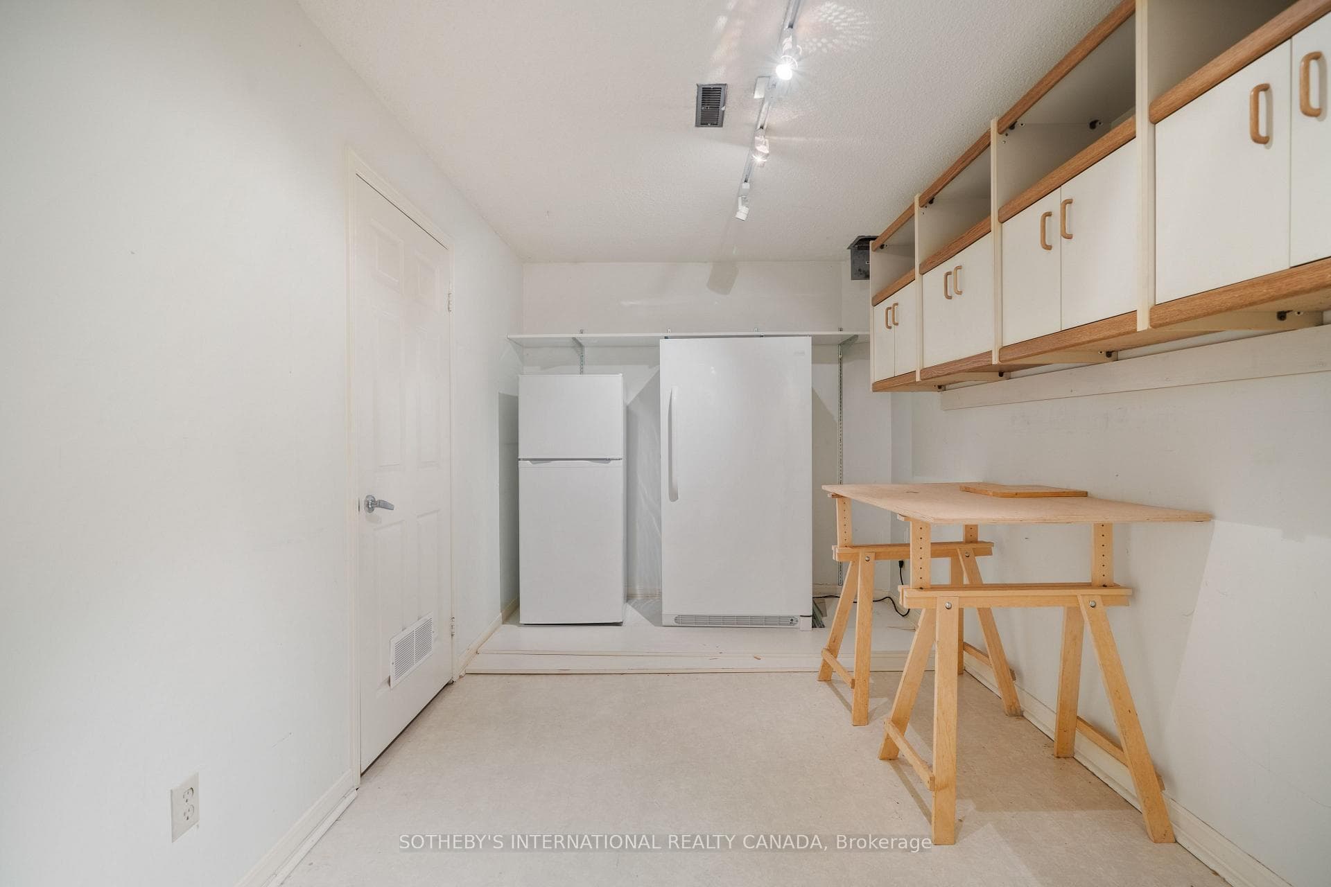 33 RAINBOW CREEK Way photo 19