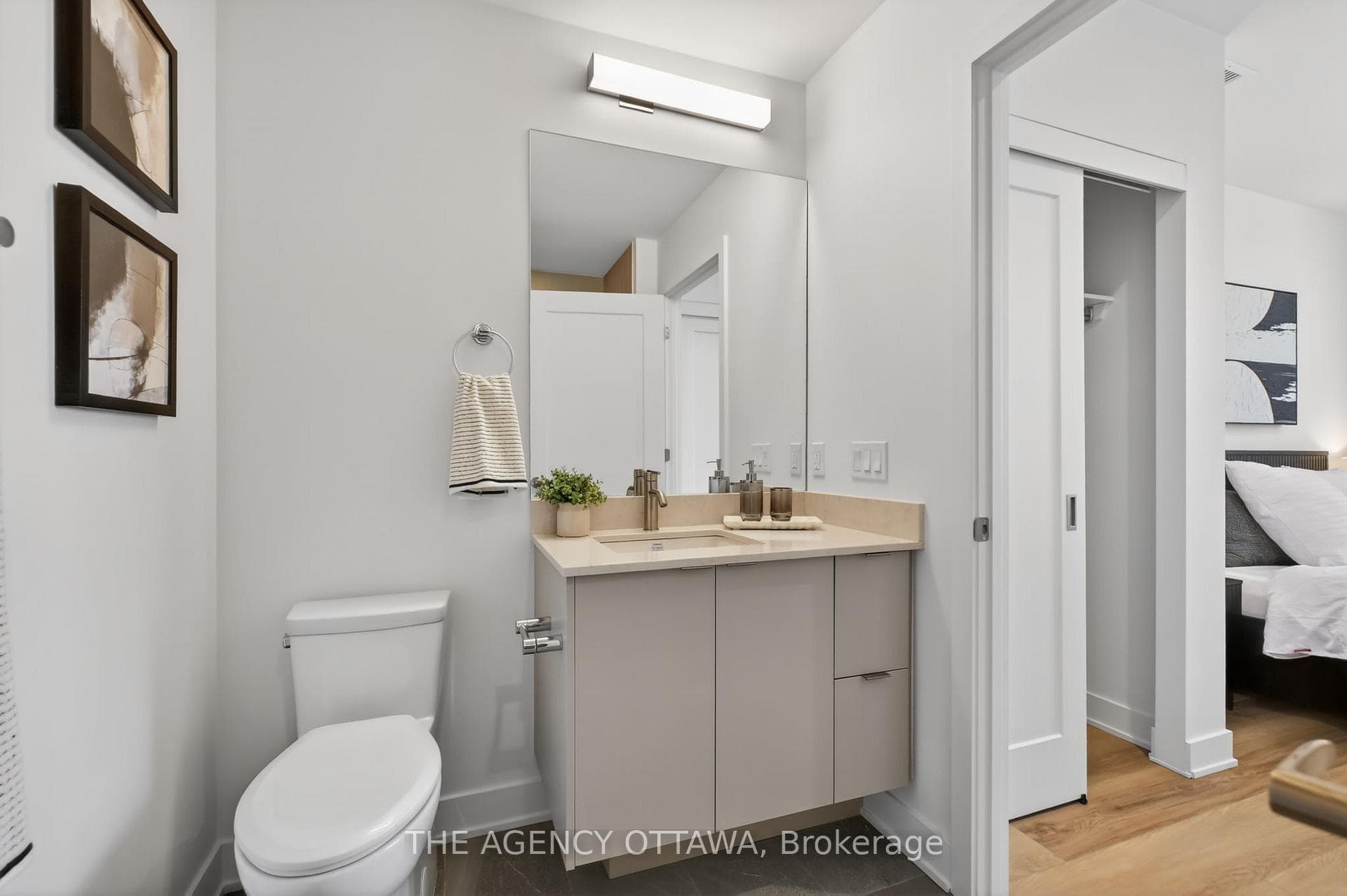 3071 Riverside Drive Unit 201 photo 21