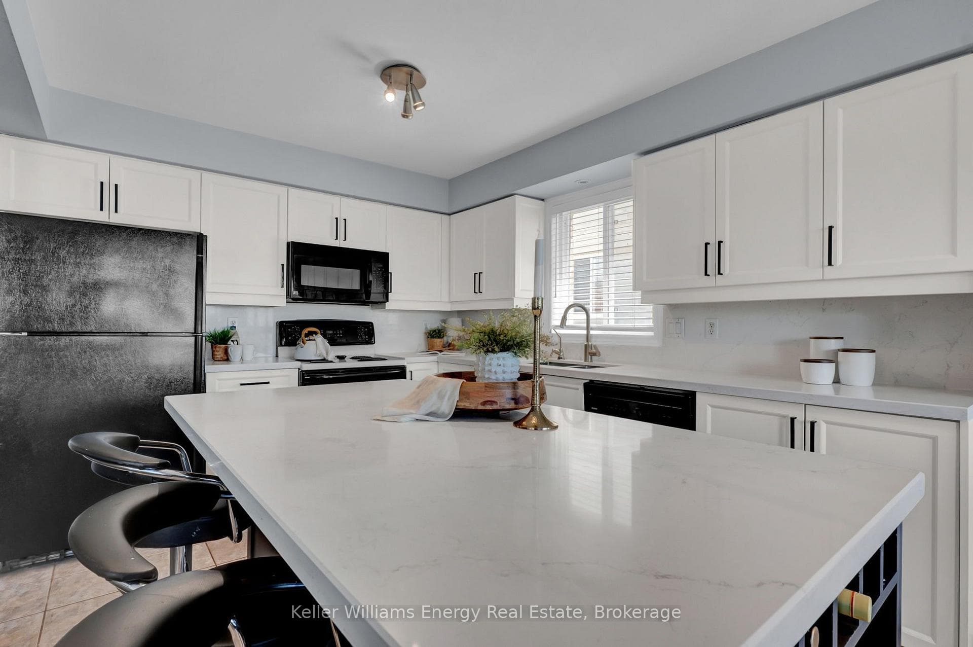 1502 Clearbrook Drive photo 19