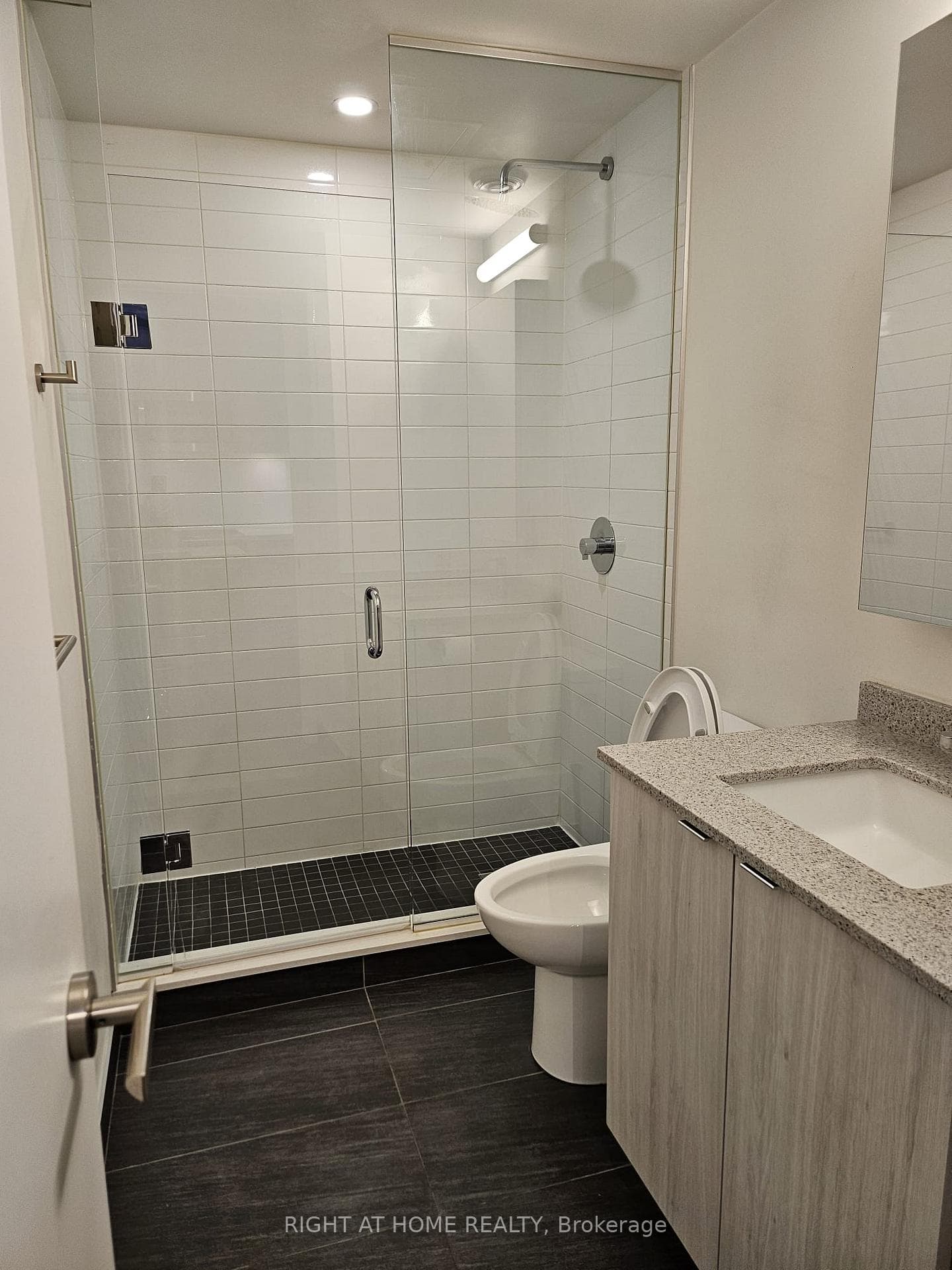 8868 Yonge Street Unit 216 photo 15
