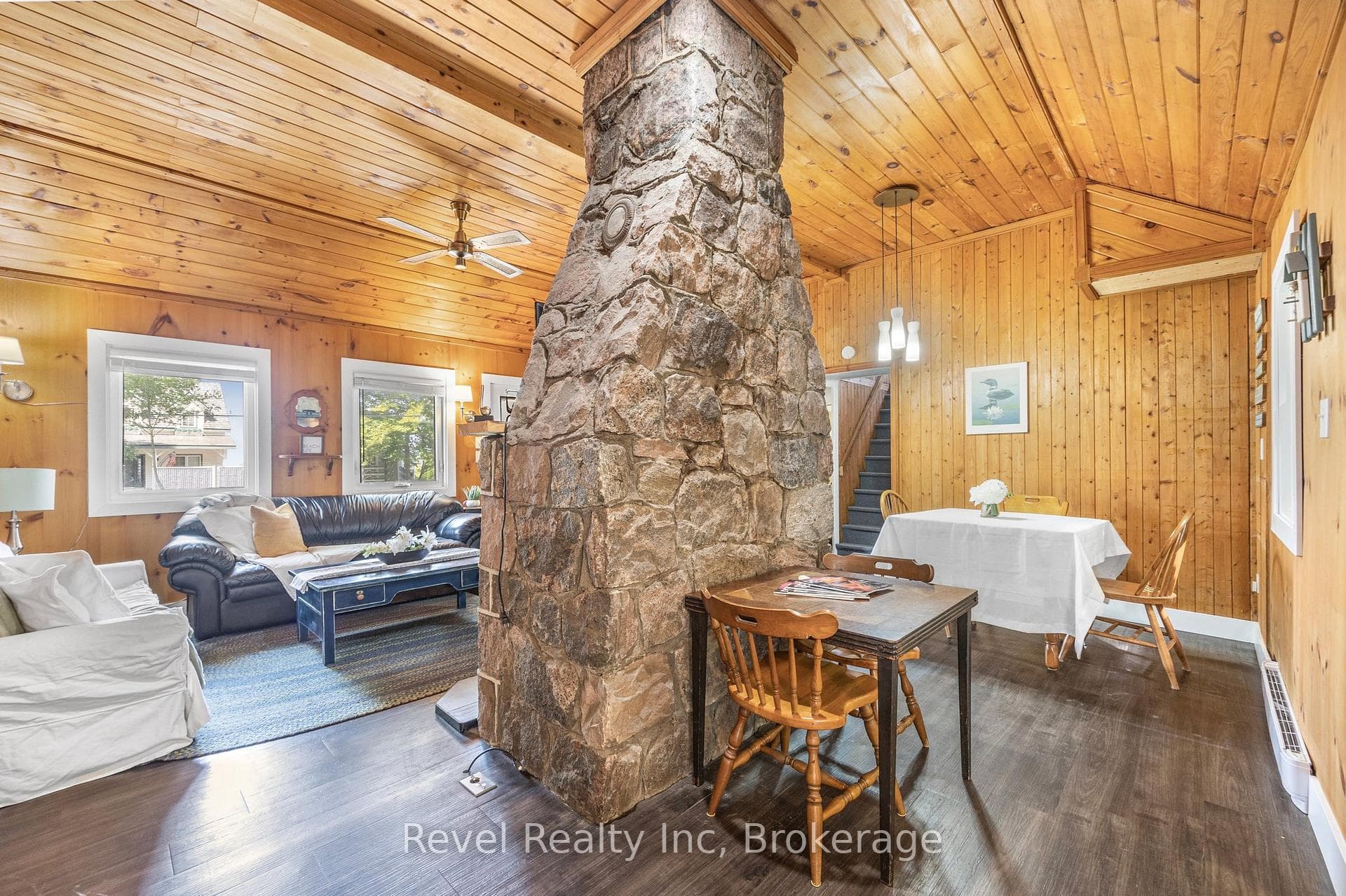 135 CENTRE BEACH Road photo 10